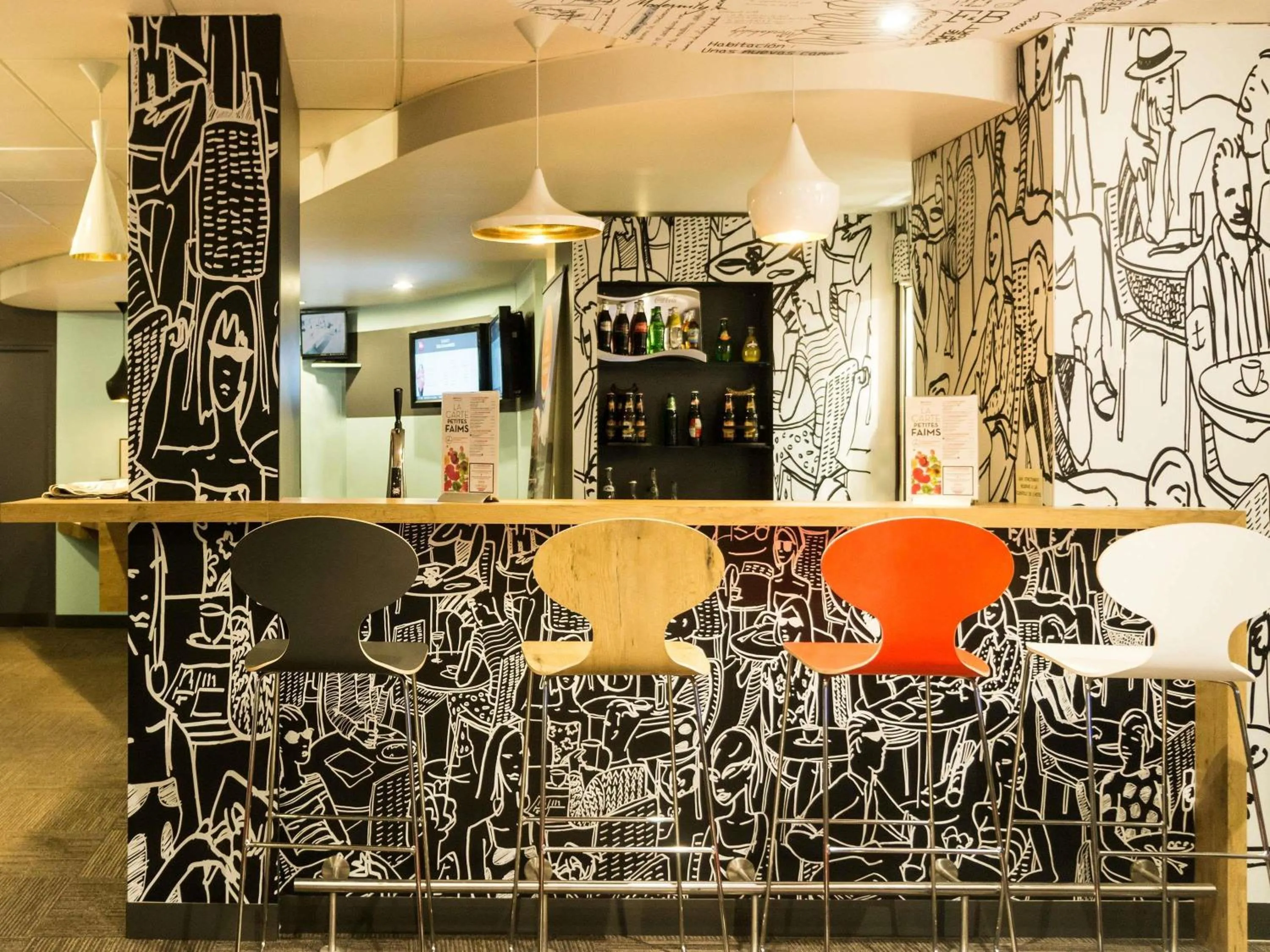 Property building in ibis Orleans Centre Gare