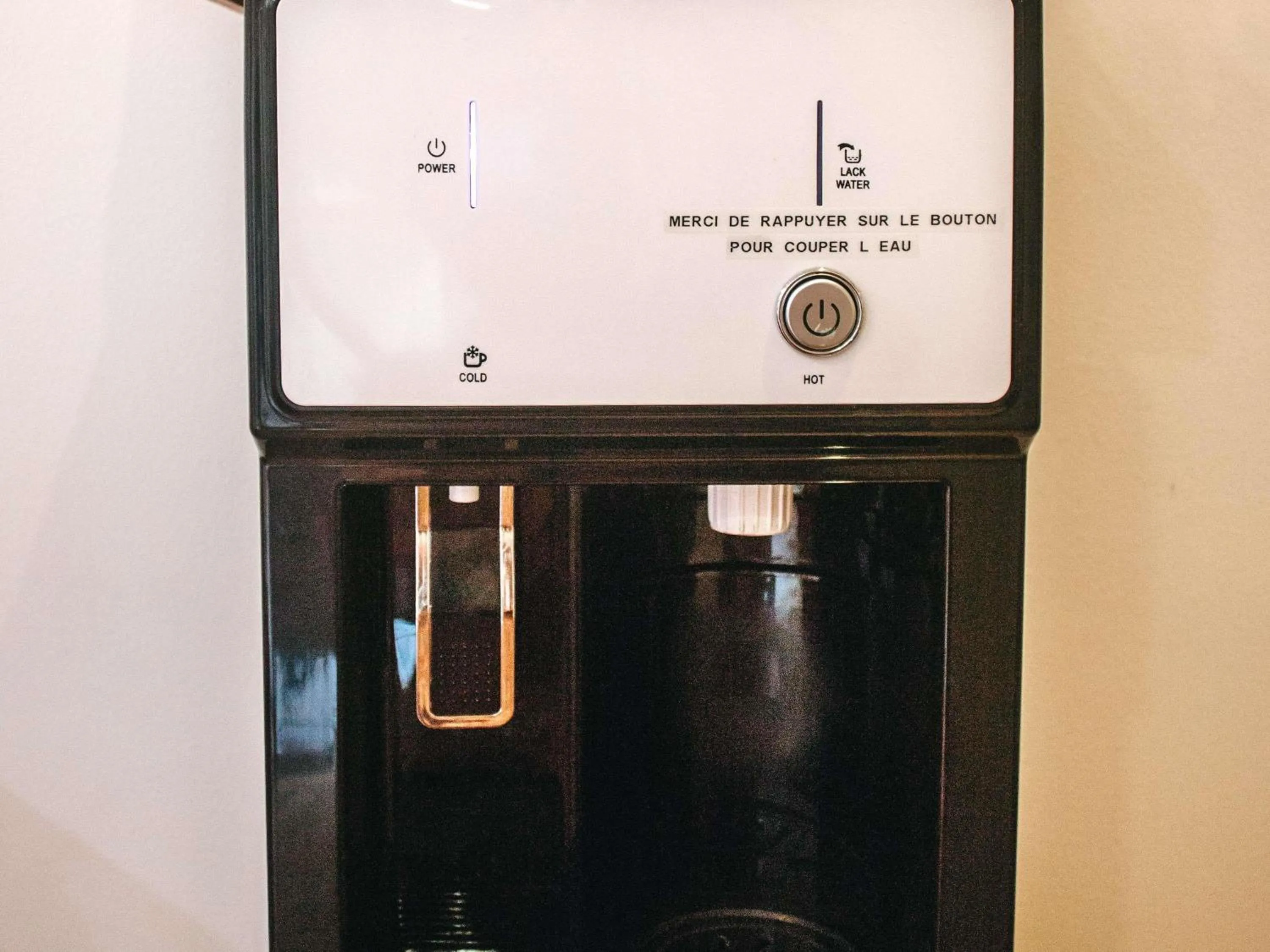 Lounge or bar in ibis Limoges Centre