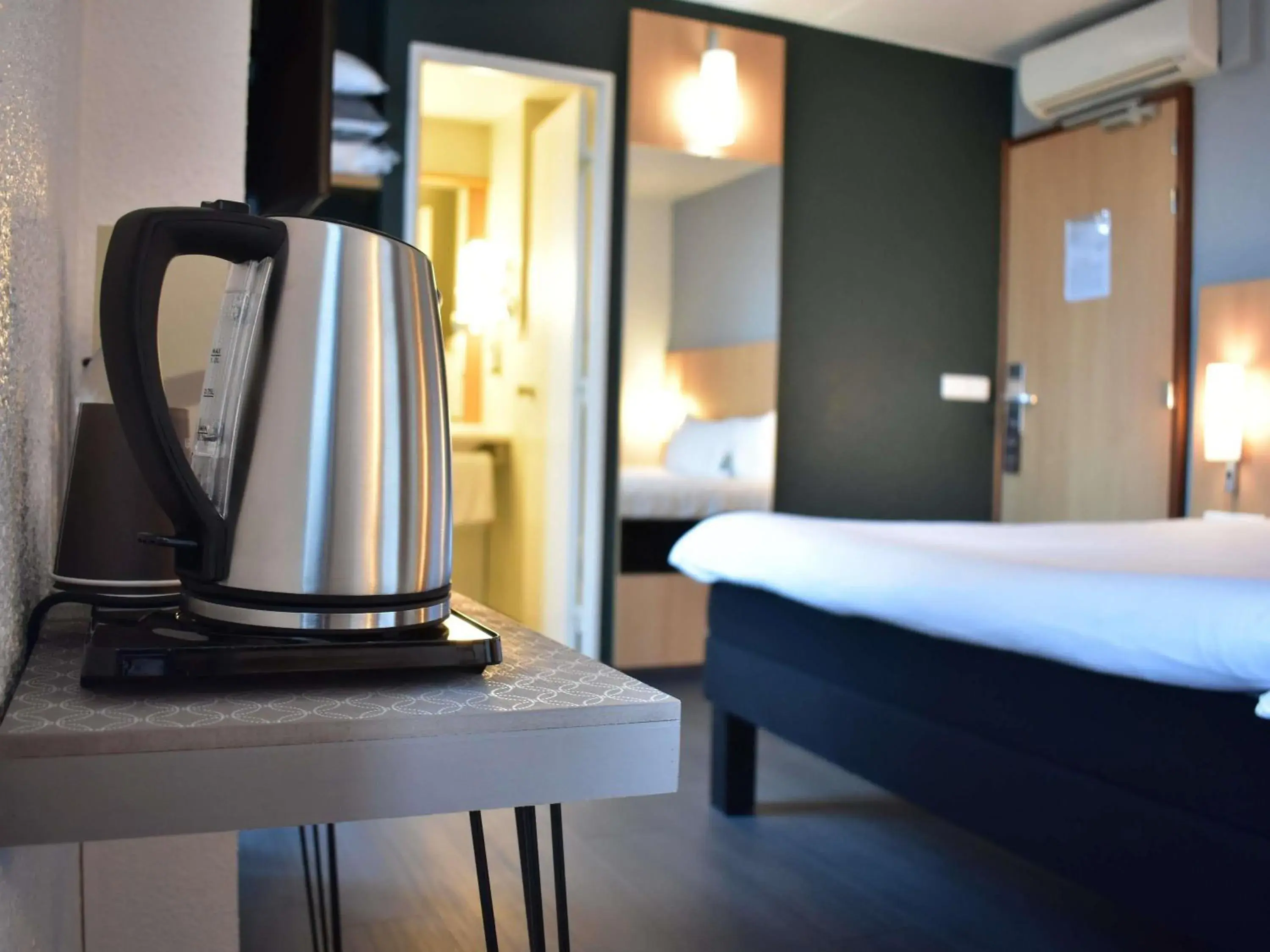 Bedroom, Bed in ibis Limoges Centre Bedroom, Bed in ibis Limoges Centre