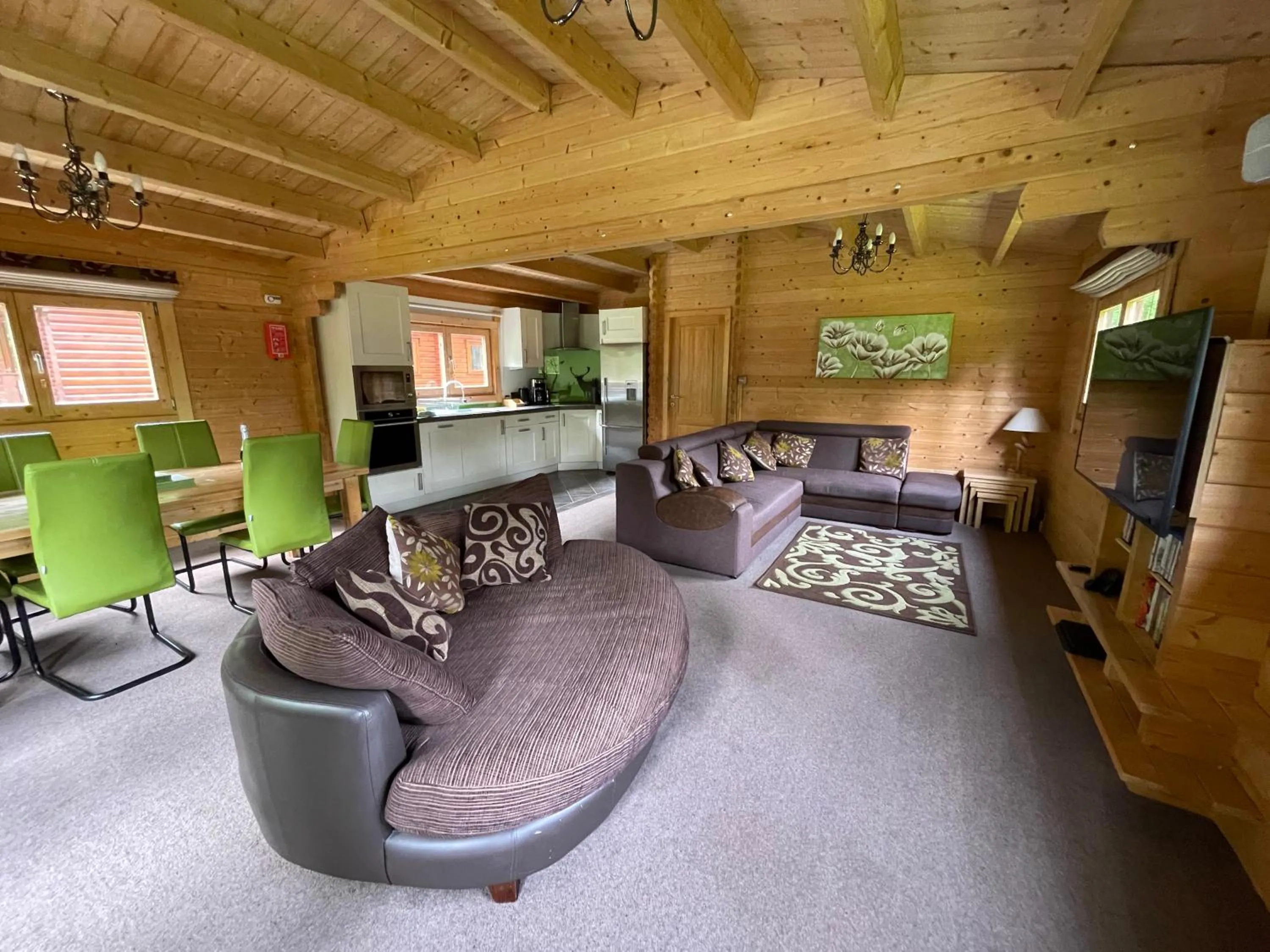 Living room in iLodge 73