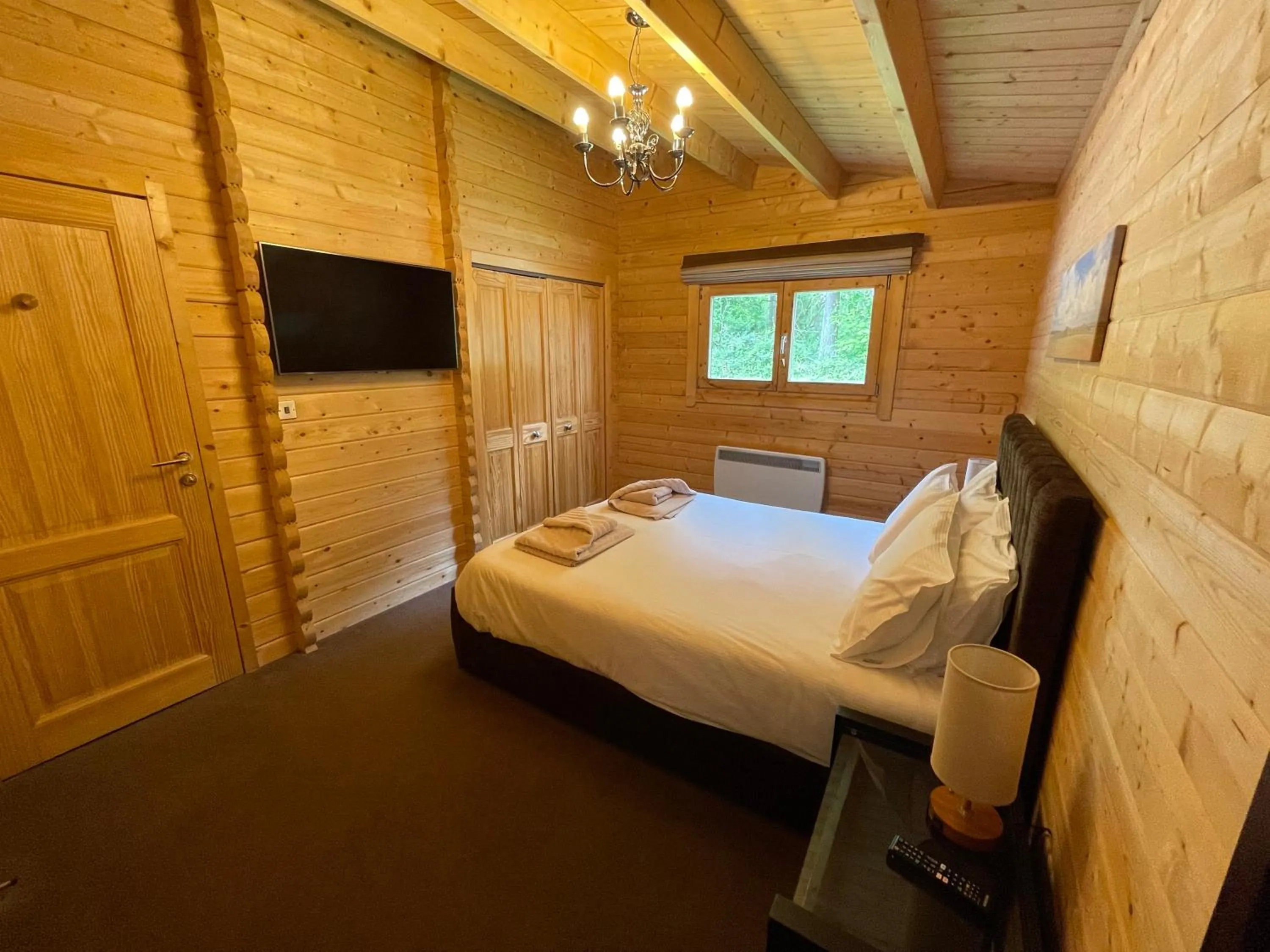Bed in iLodge 73