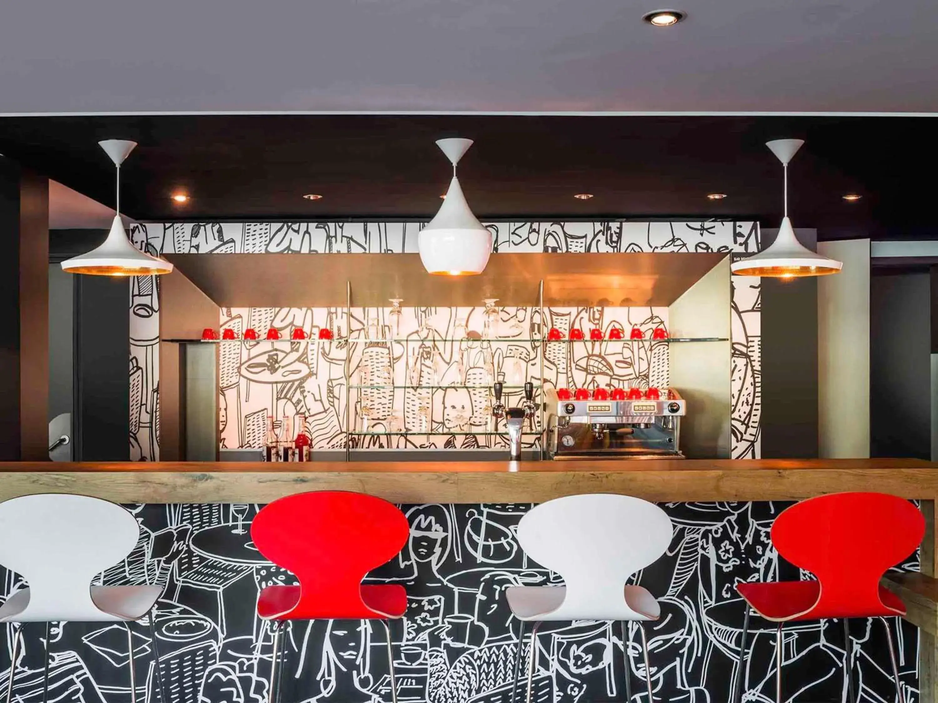 Restaurant/places to eat in ibis Nantes Centre Gare Sud Restaurant/places to eat in ibis Nantes Centre Gare Sud