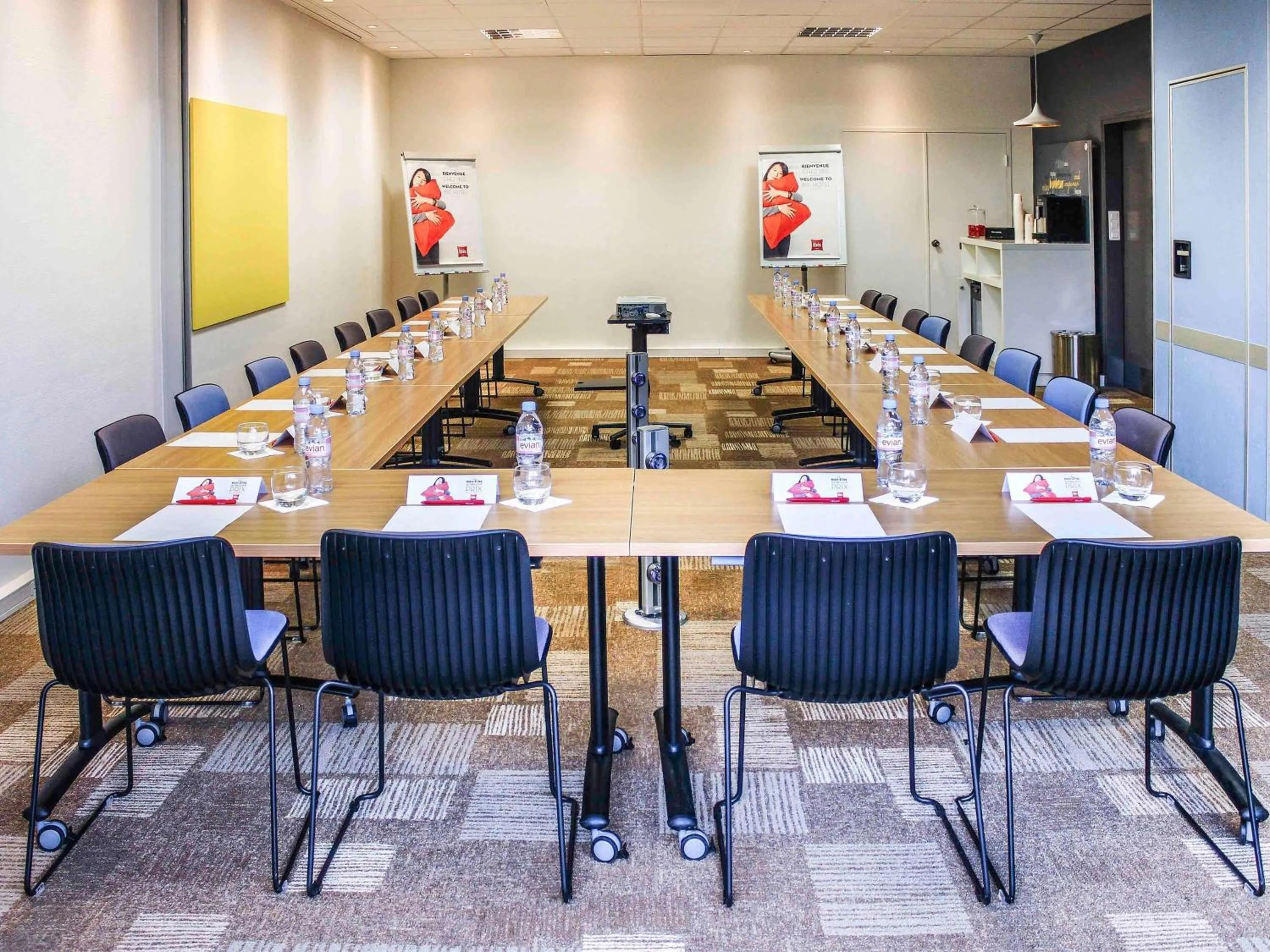 Meeting/conference room in ibis Nantes Centre Gare Sud
