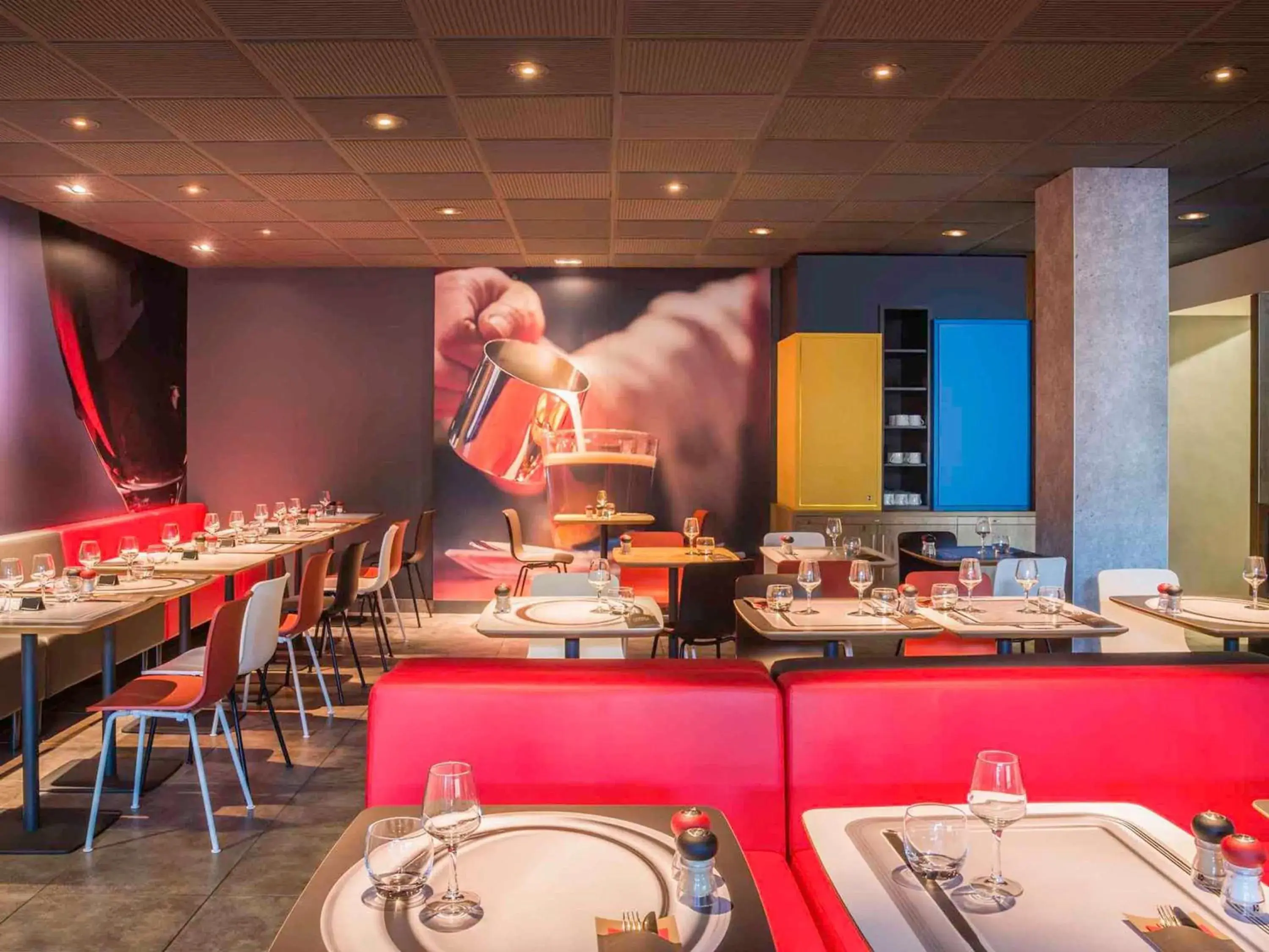 Restaurant/places to eat in ibis Nantes Centre Gare Sud Restaurant/places to eat in ibis Nantes Centre Gare Sud