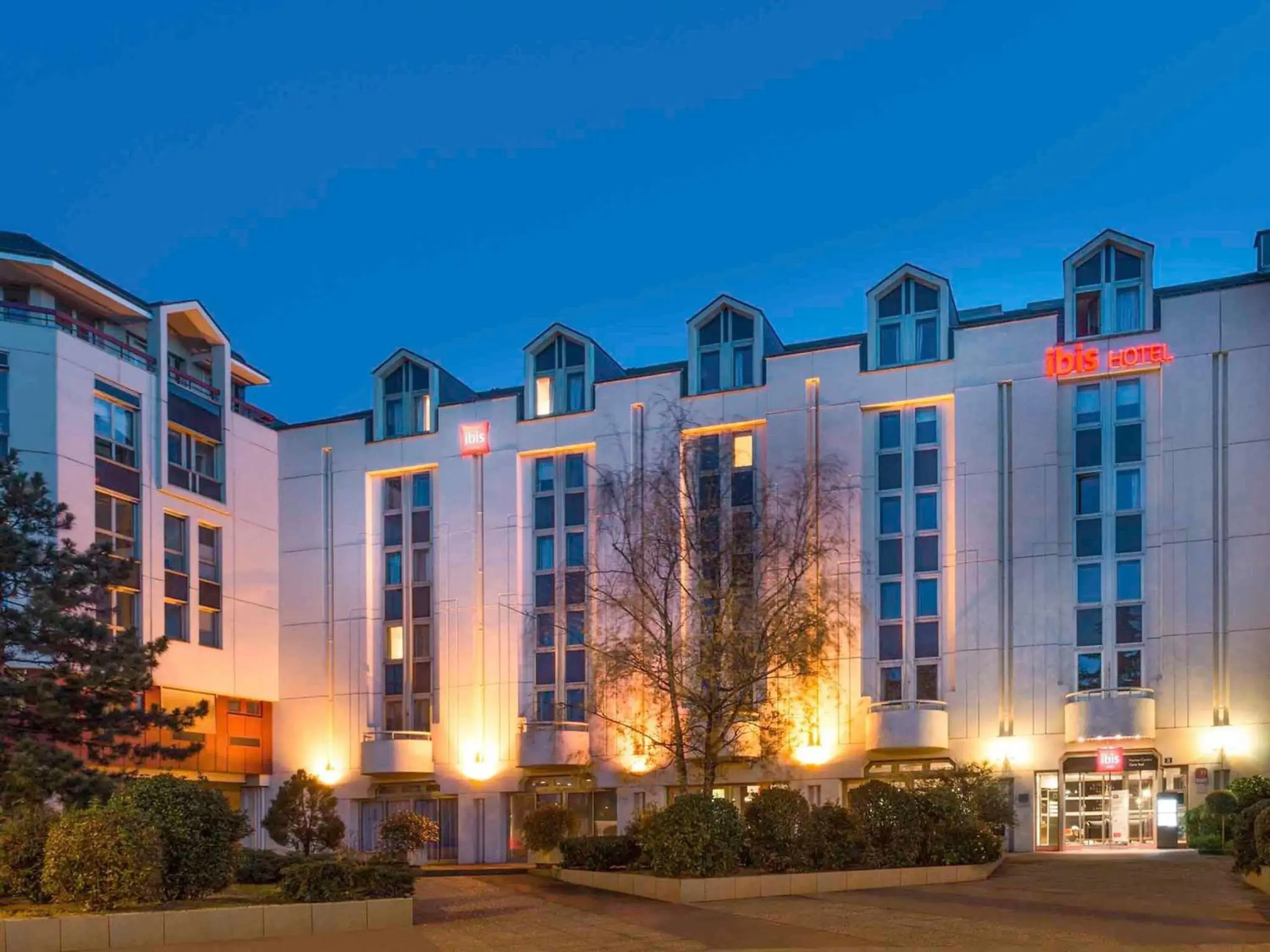 Property building in ibis Nantes Centre Gare Sud Property building in ibis Nantes Centre Gare Sud