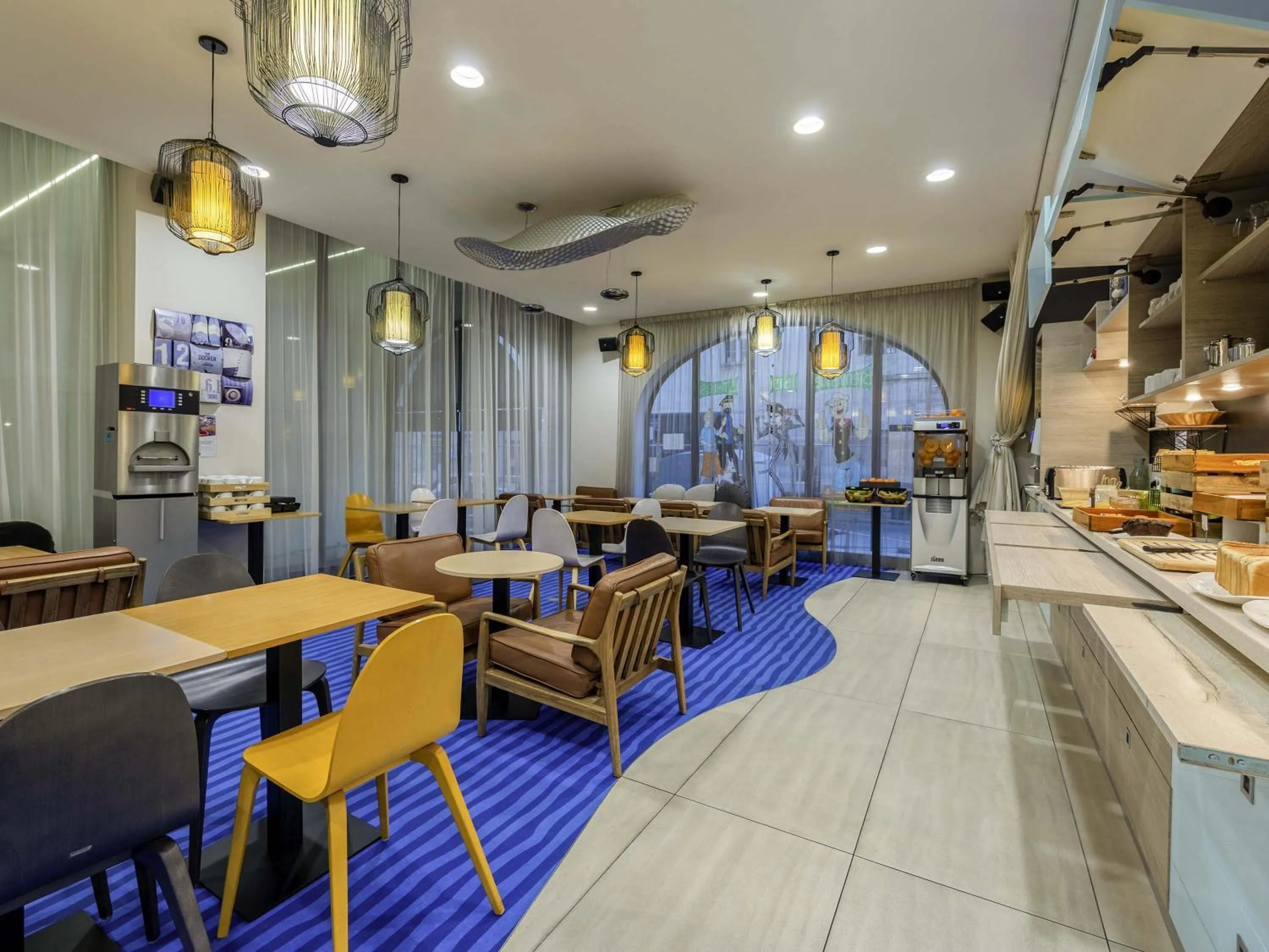 Breakfast in ibis Styles La Rochelle Centre Vieux Port