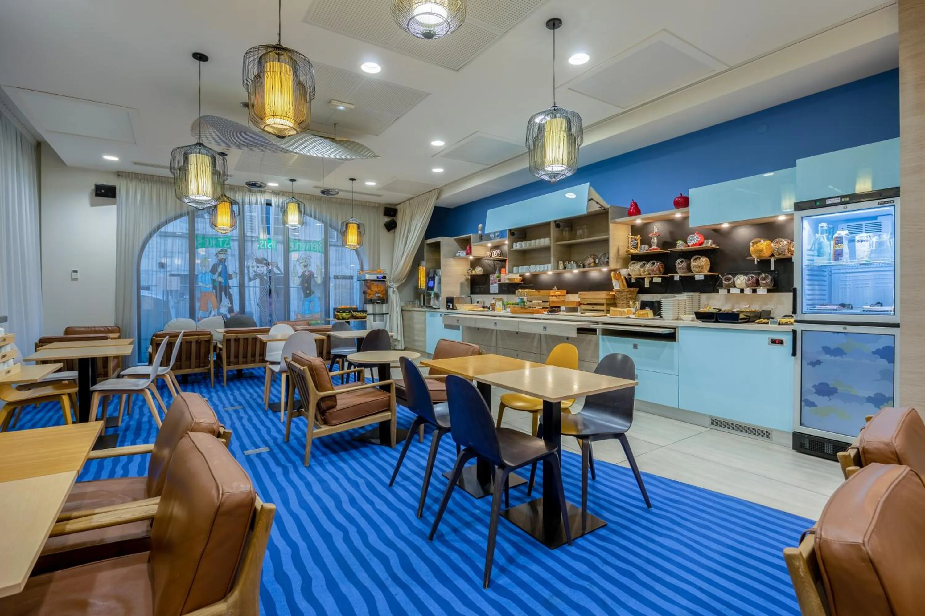 Restaurant/places to eat in ibis Styles La Rochelle Centre Vieux Port