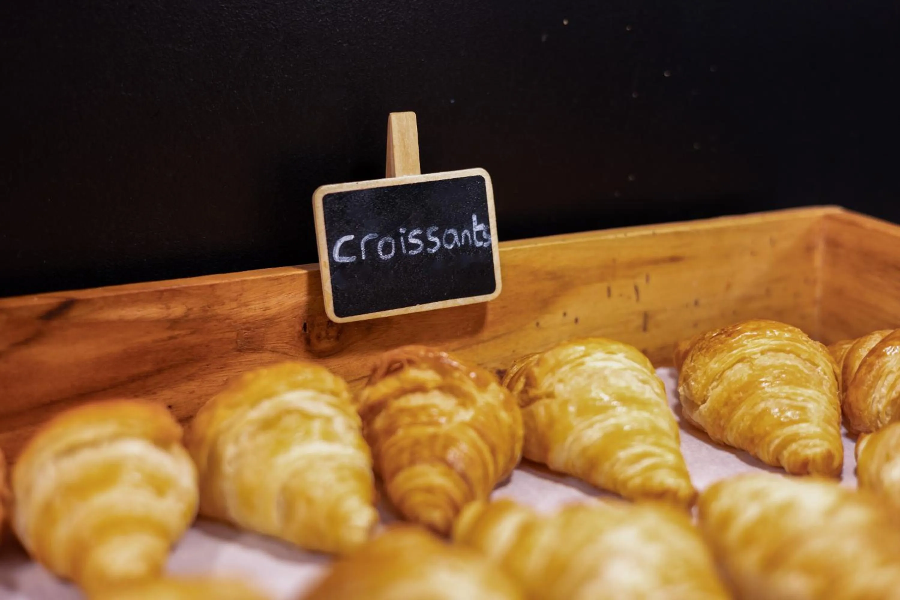 Restaurant/places to eat in ibis Styles La Rochelle Centre Vieux Port