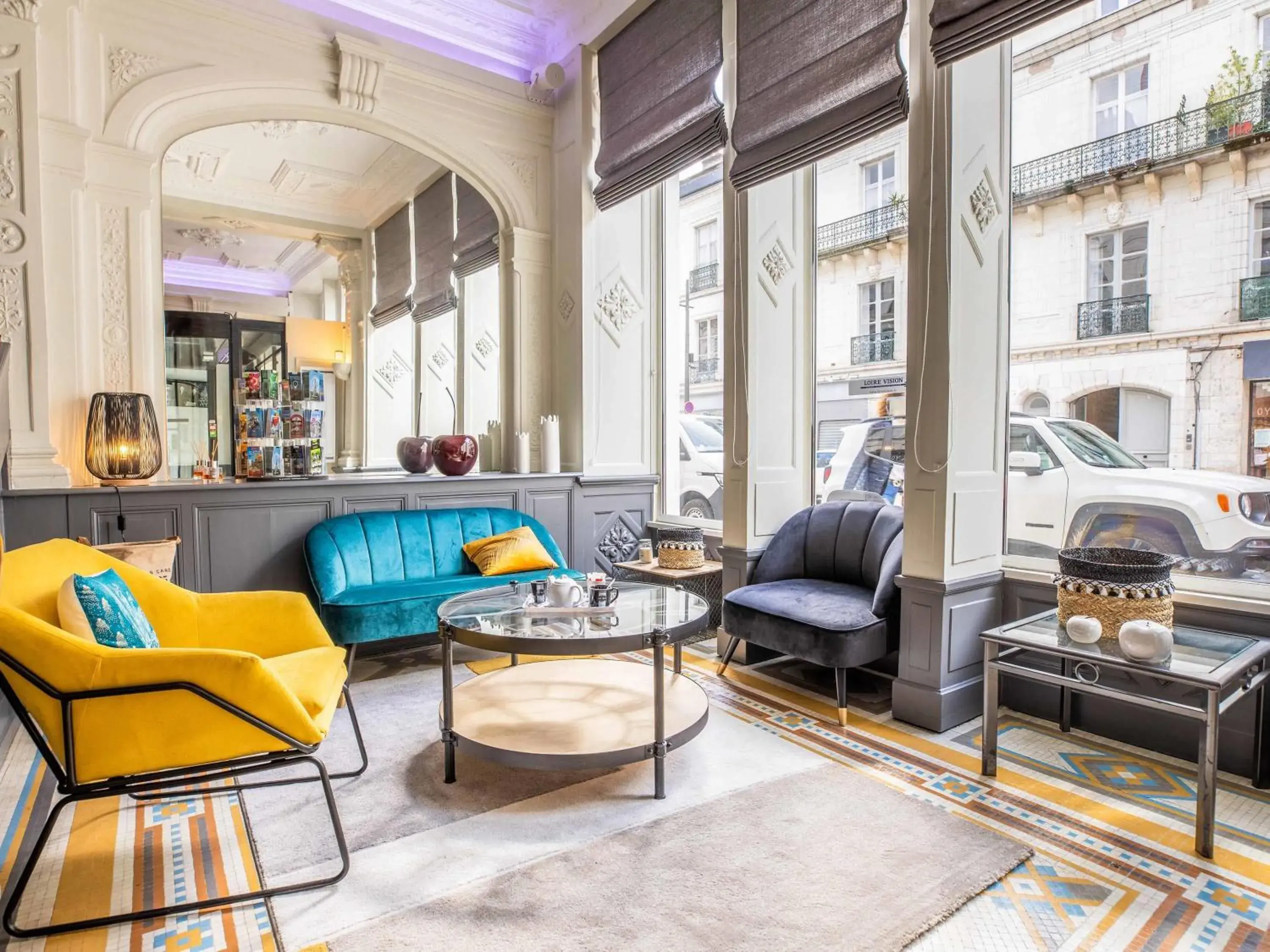 Property building in ibis Blois Centre Château Property building in ibis Blois Centre Château