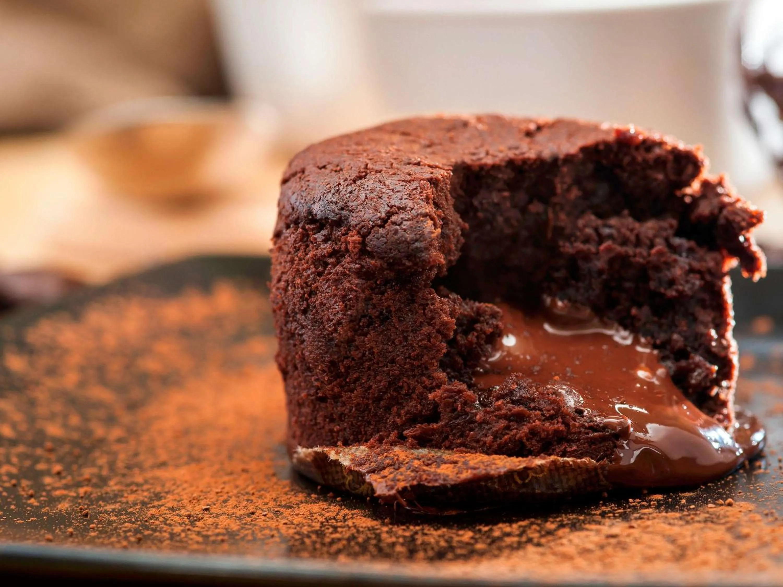 Lounge or bar in ibis Blois Centre Château
