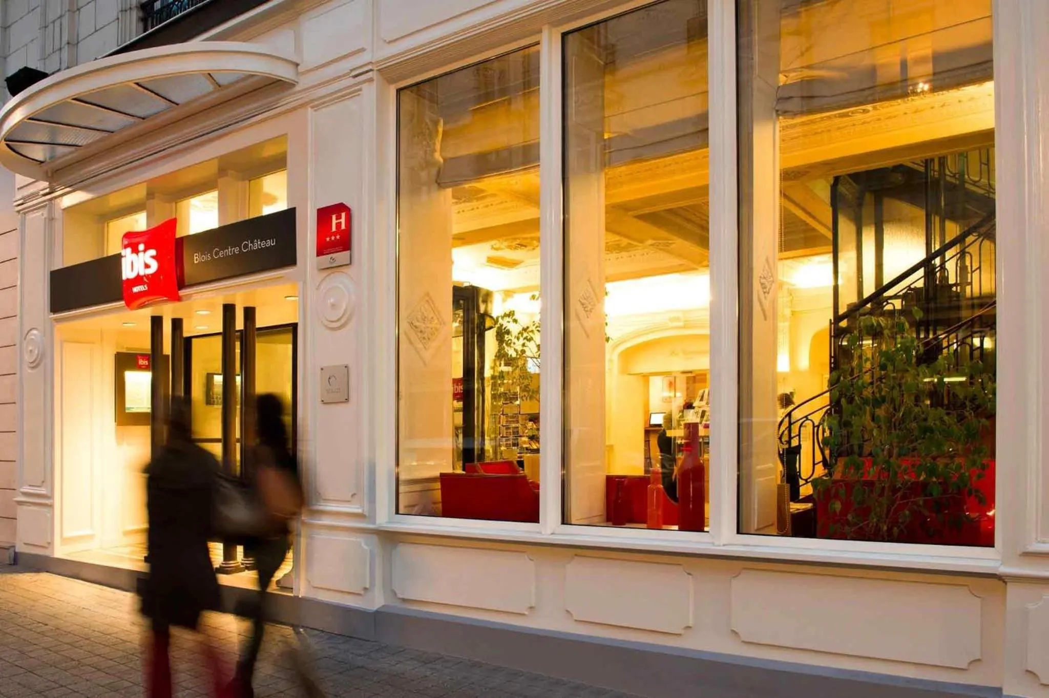 Property building in ibis Blois Centre Château