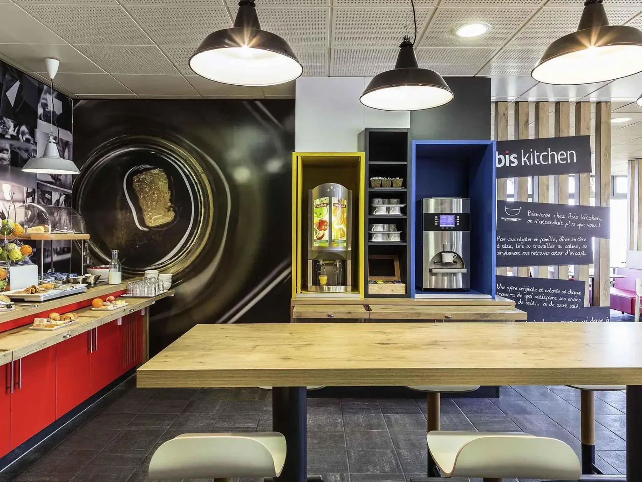 Property building in ibis Thonon Centre Property building in ibis Thonon Centre