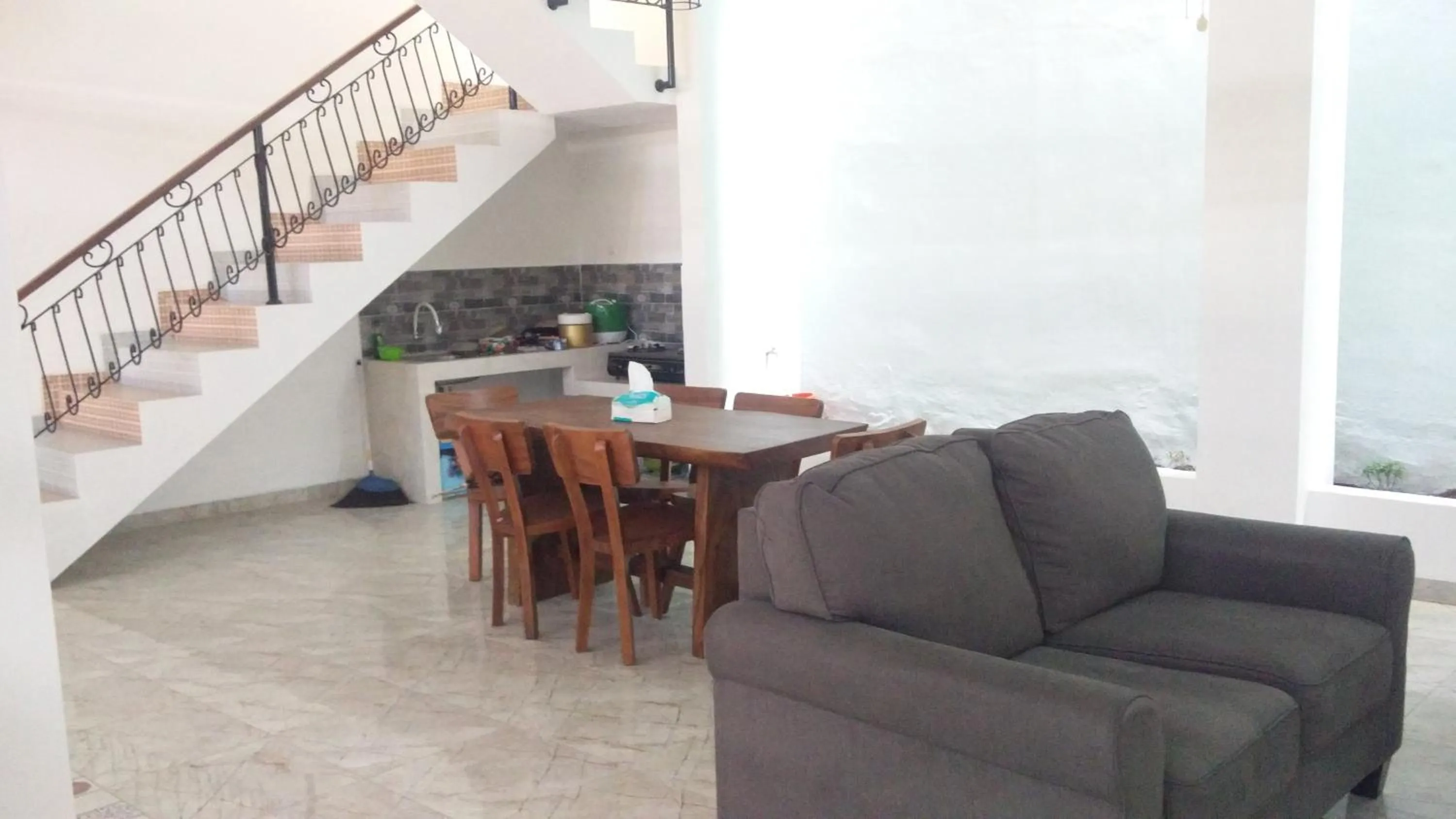 ZG Homestay Solo
