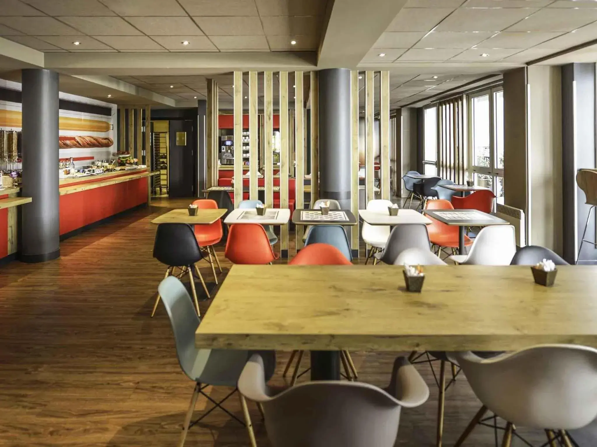 Breakfast in ibis Château de Fontainebleau Breakfast in ibis Château de Fontainebleau