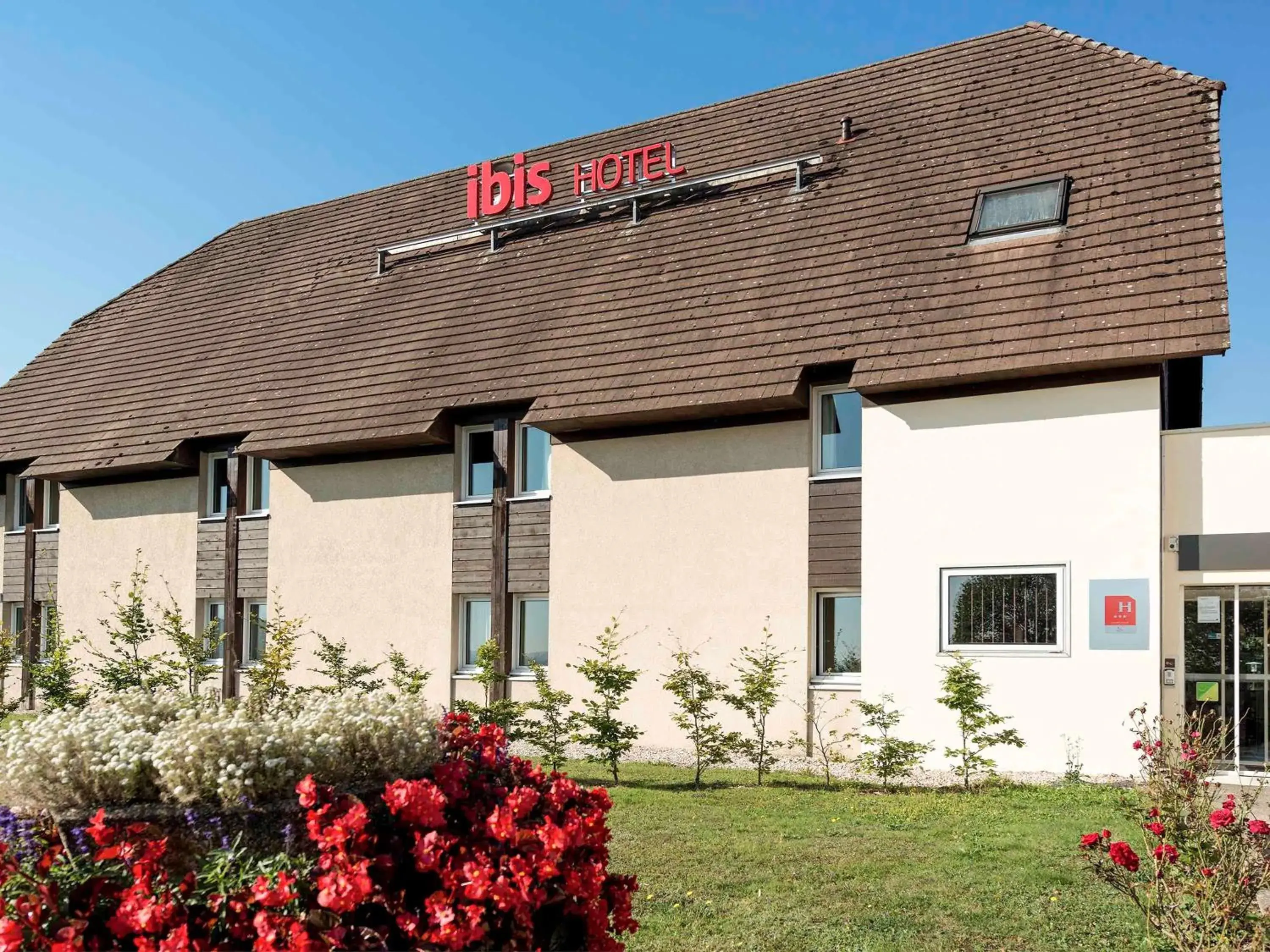 Property building in ibis Besançon Marchaux Property building in ibis Besançon Marchaux