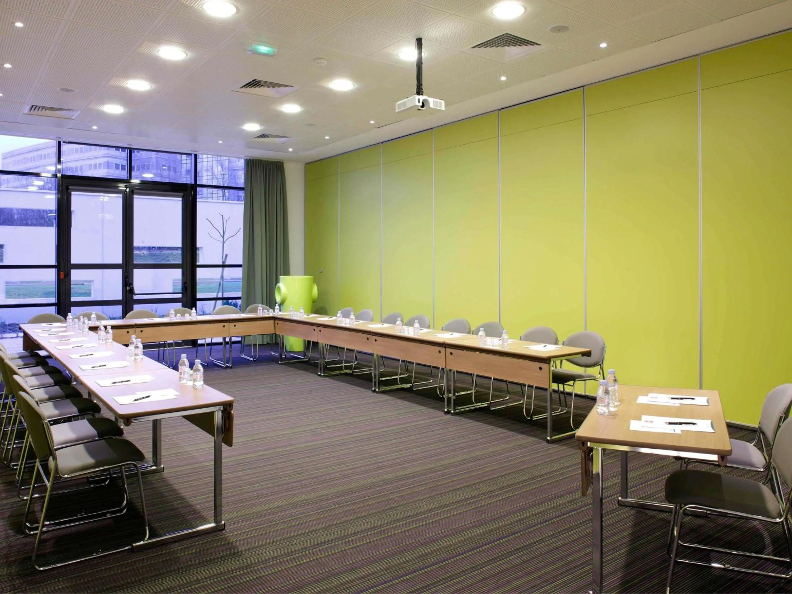 Meeting/conference room in ibis Paris CDG Airport