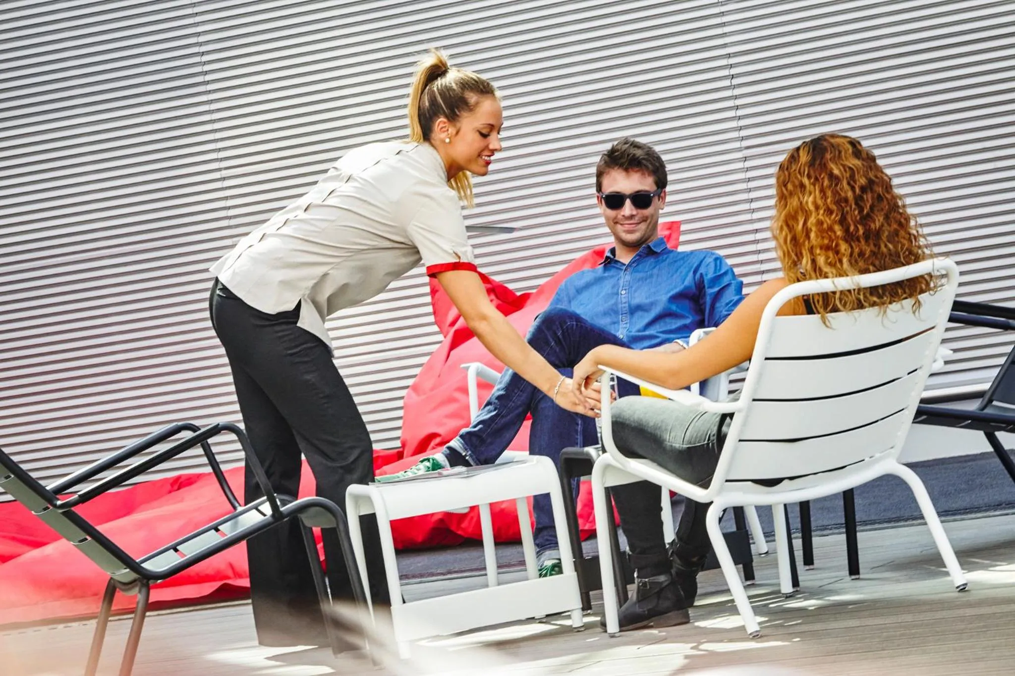 Patio in ibis Paris CDG Airport