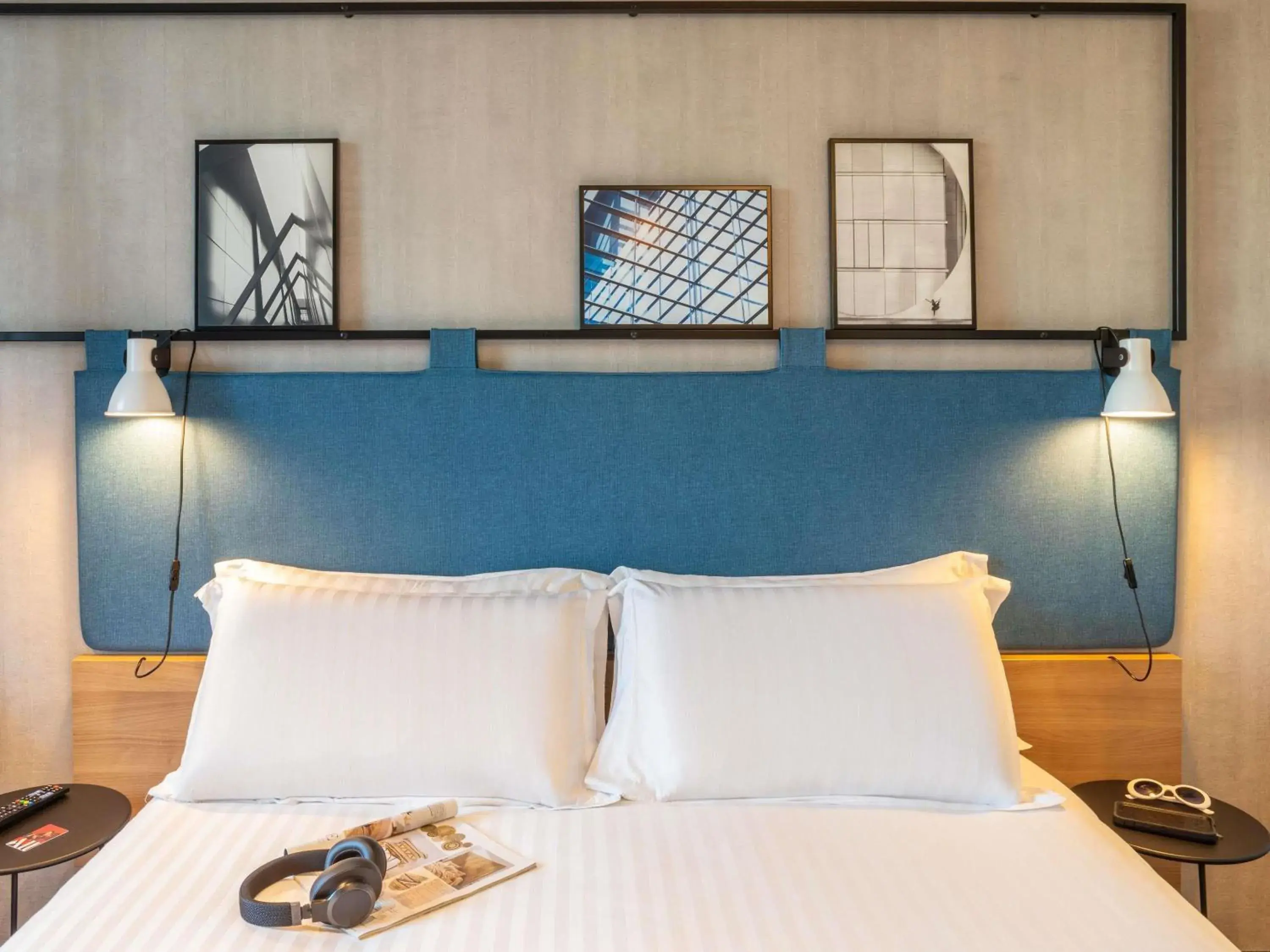 Bedroom, Bed in ibis Paris CDG Airport Bedroom, Bed in ibis Paris CDG Airport