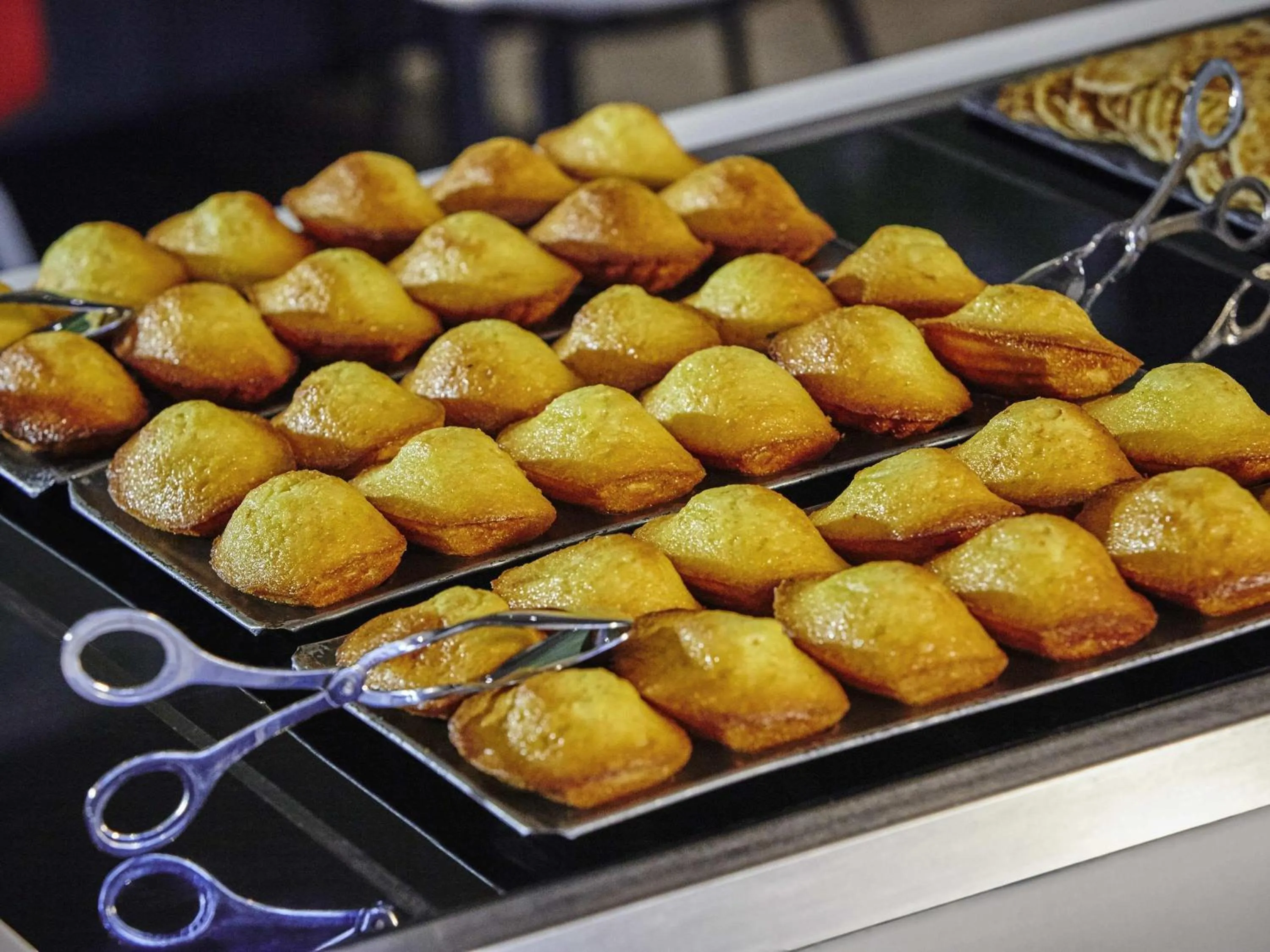 Restaurant/places to eat in ibis Paris CDG Airport