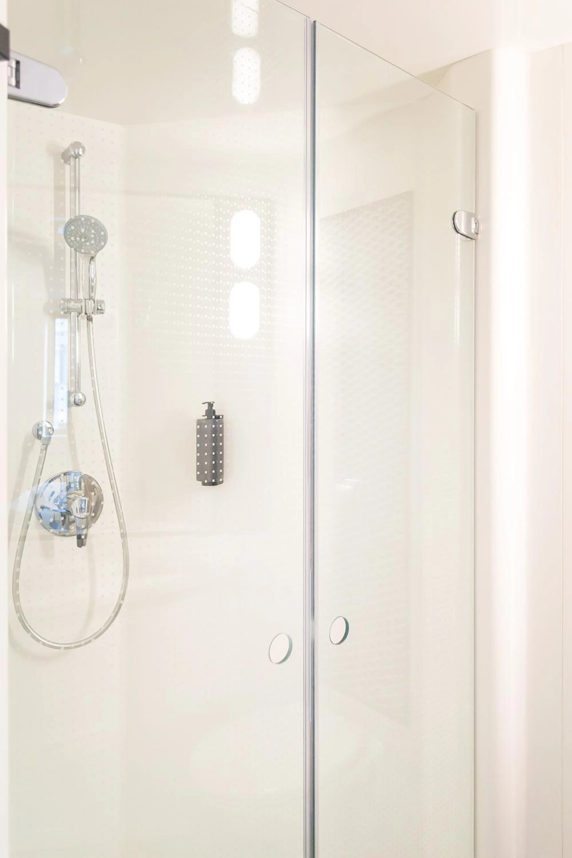 Bathroom in ibis Paris CDG Airport