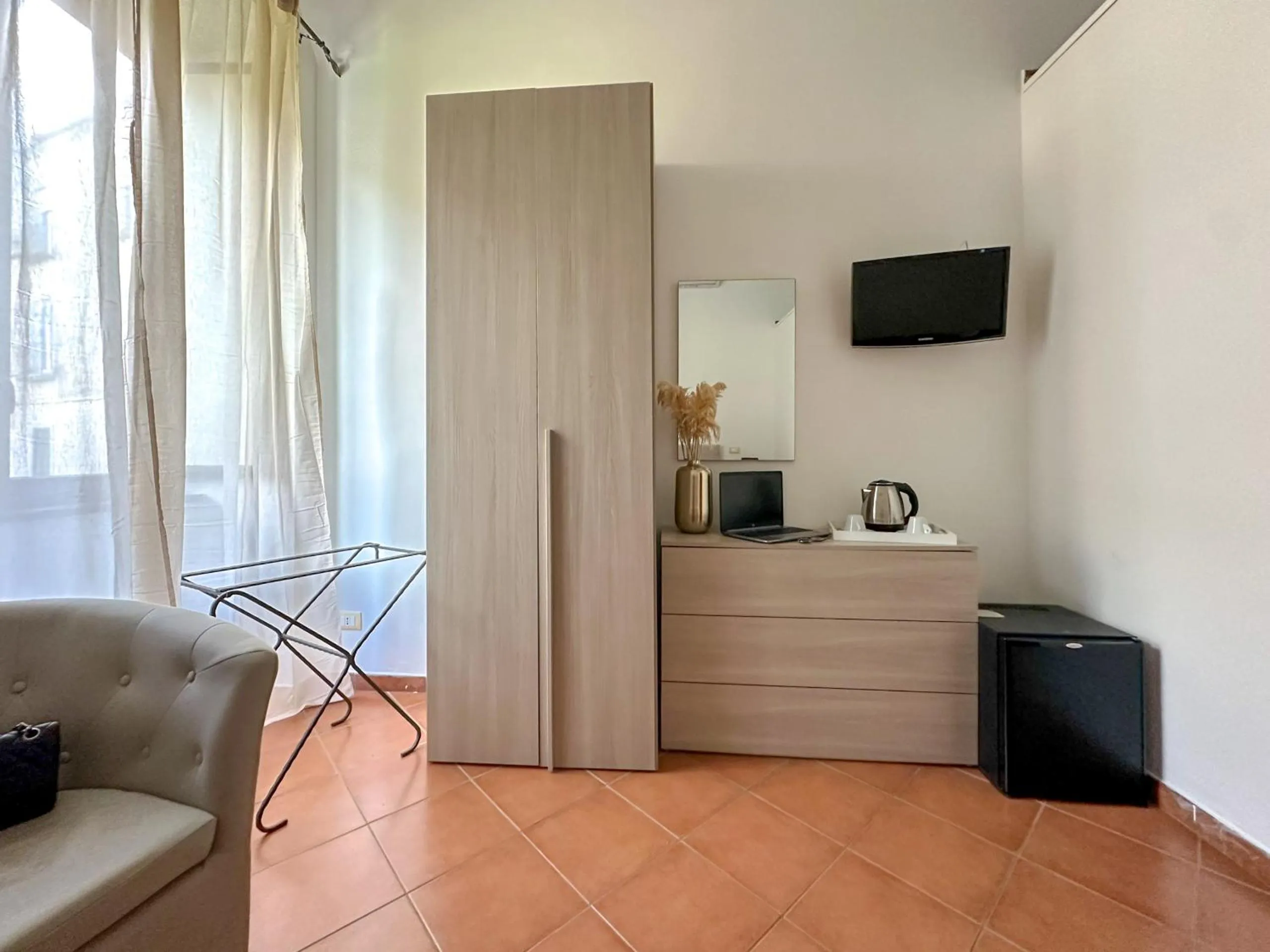 Flowers apartments & rooms