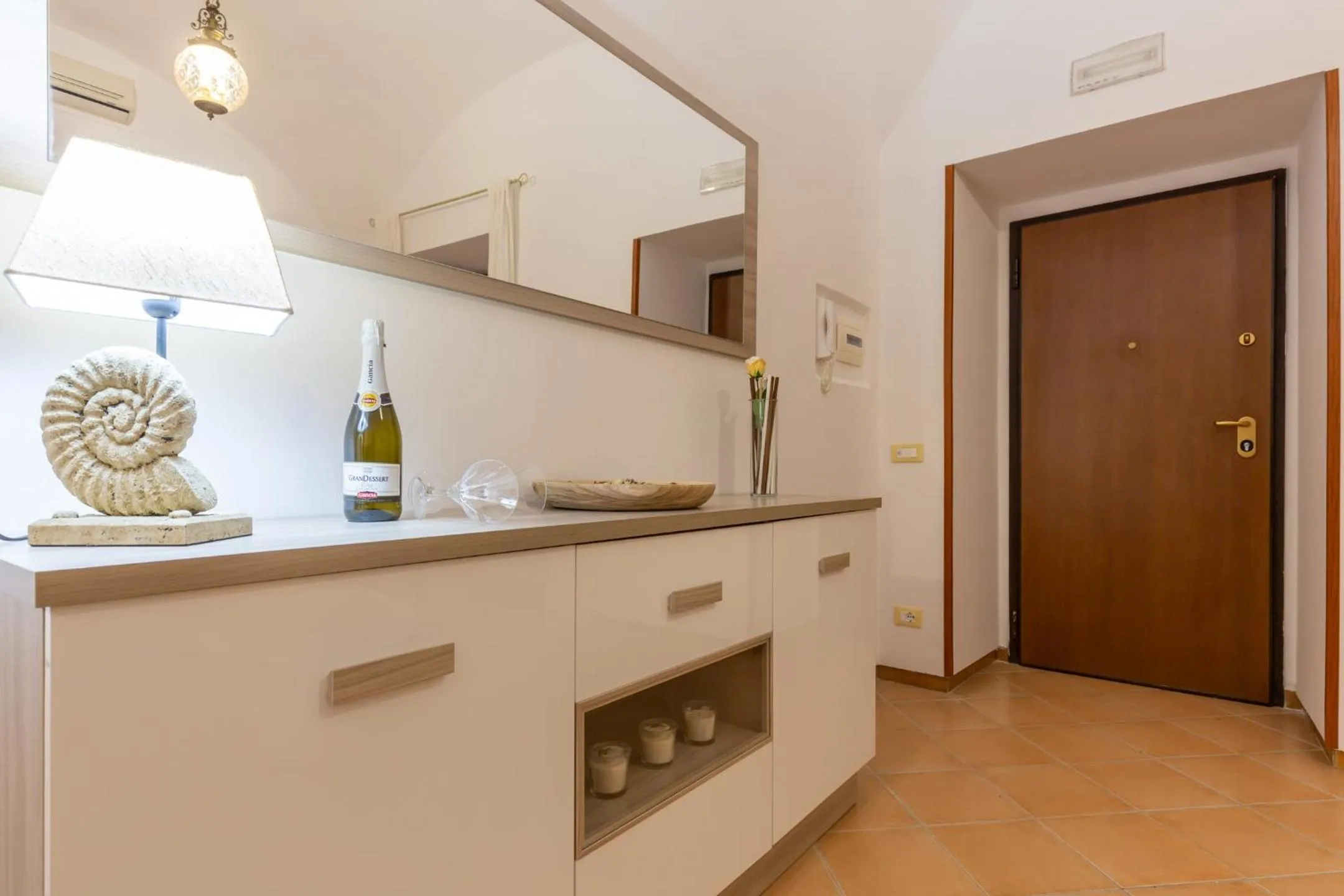 Flowers apartments & rooms