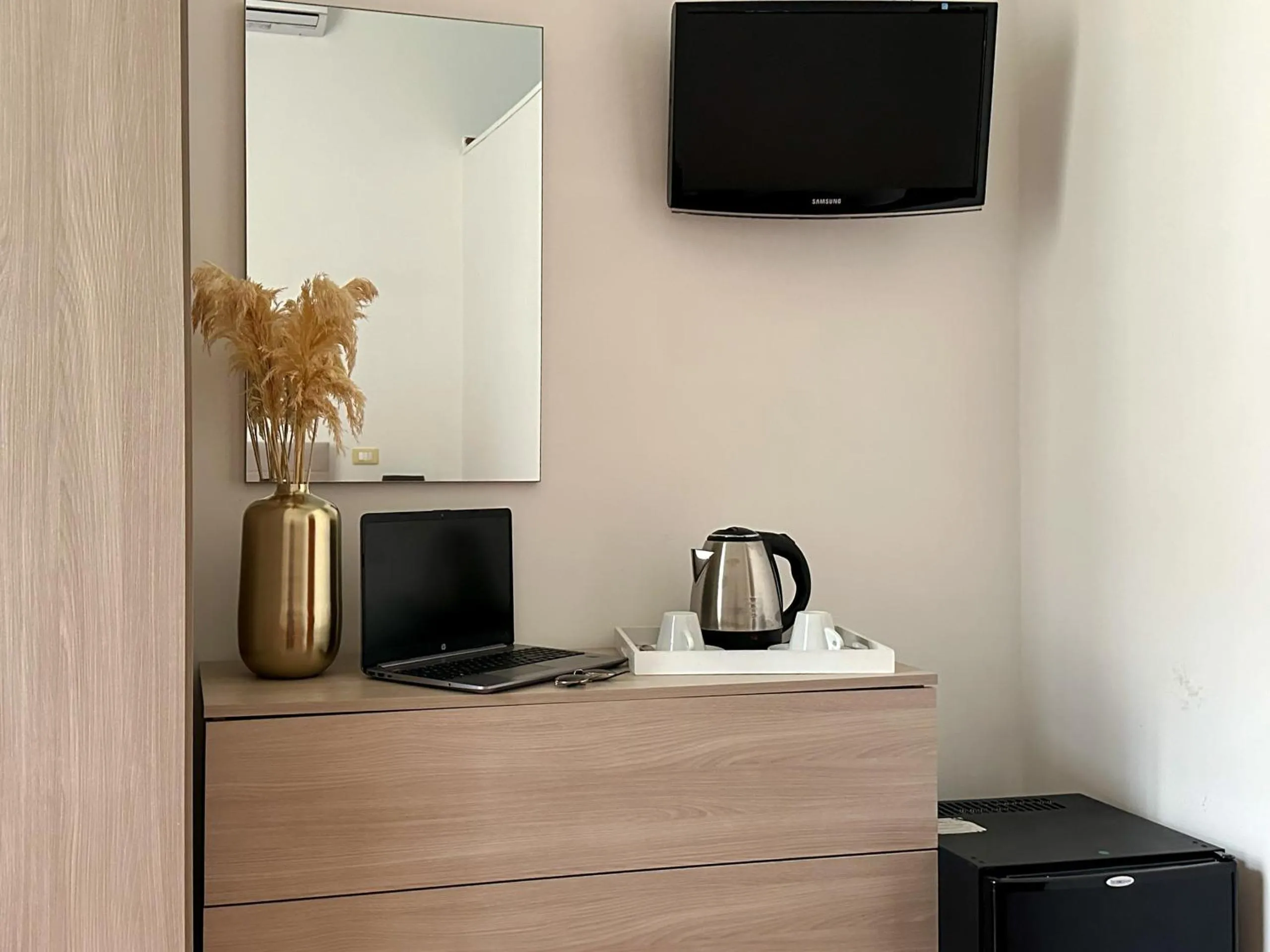 Flowers apartments & rooms