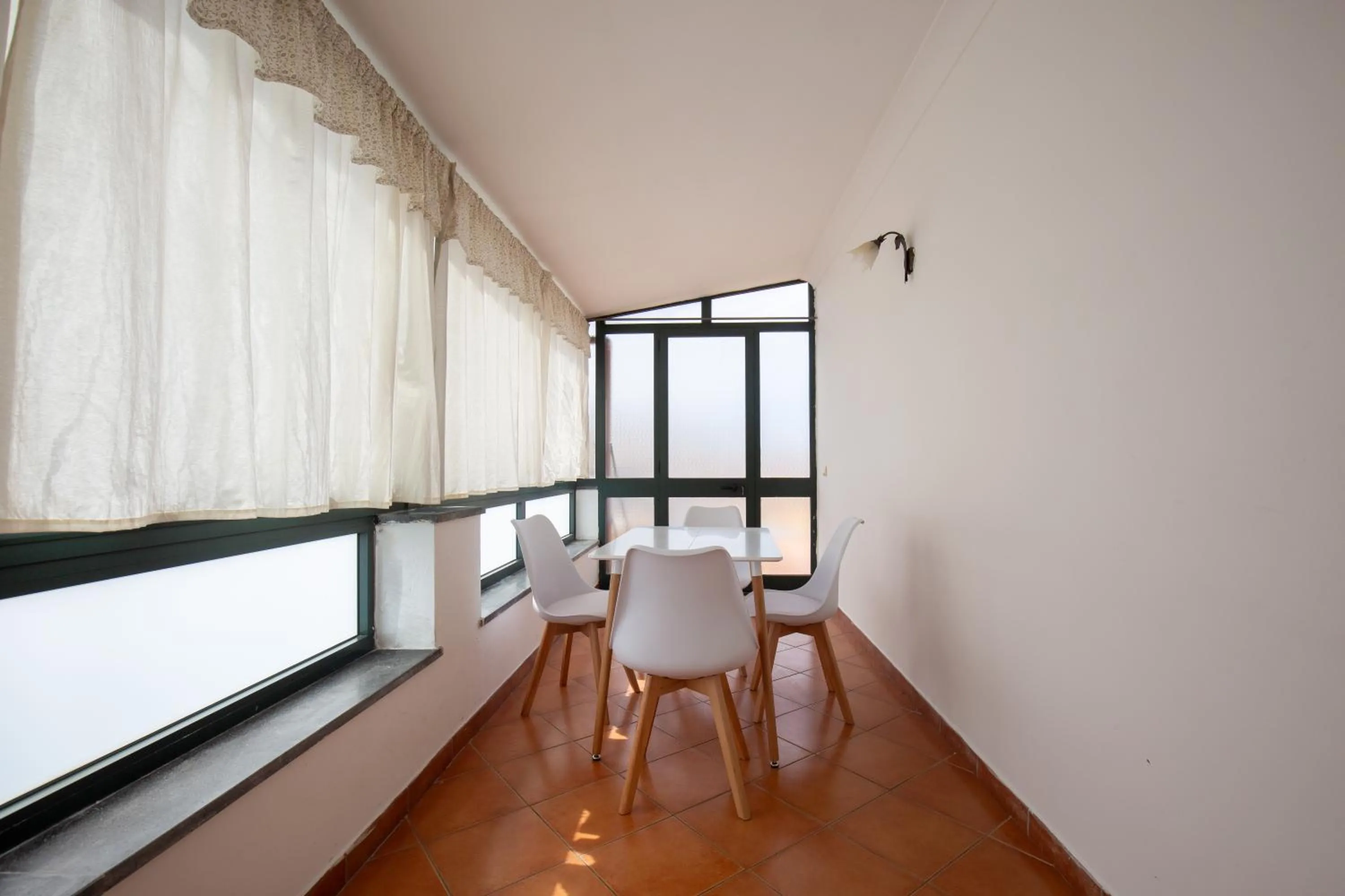 Bed in Flowers apartments & rooms