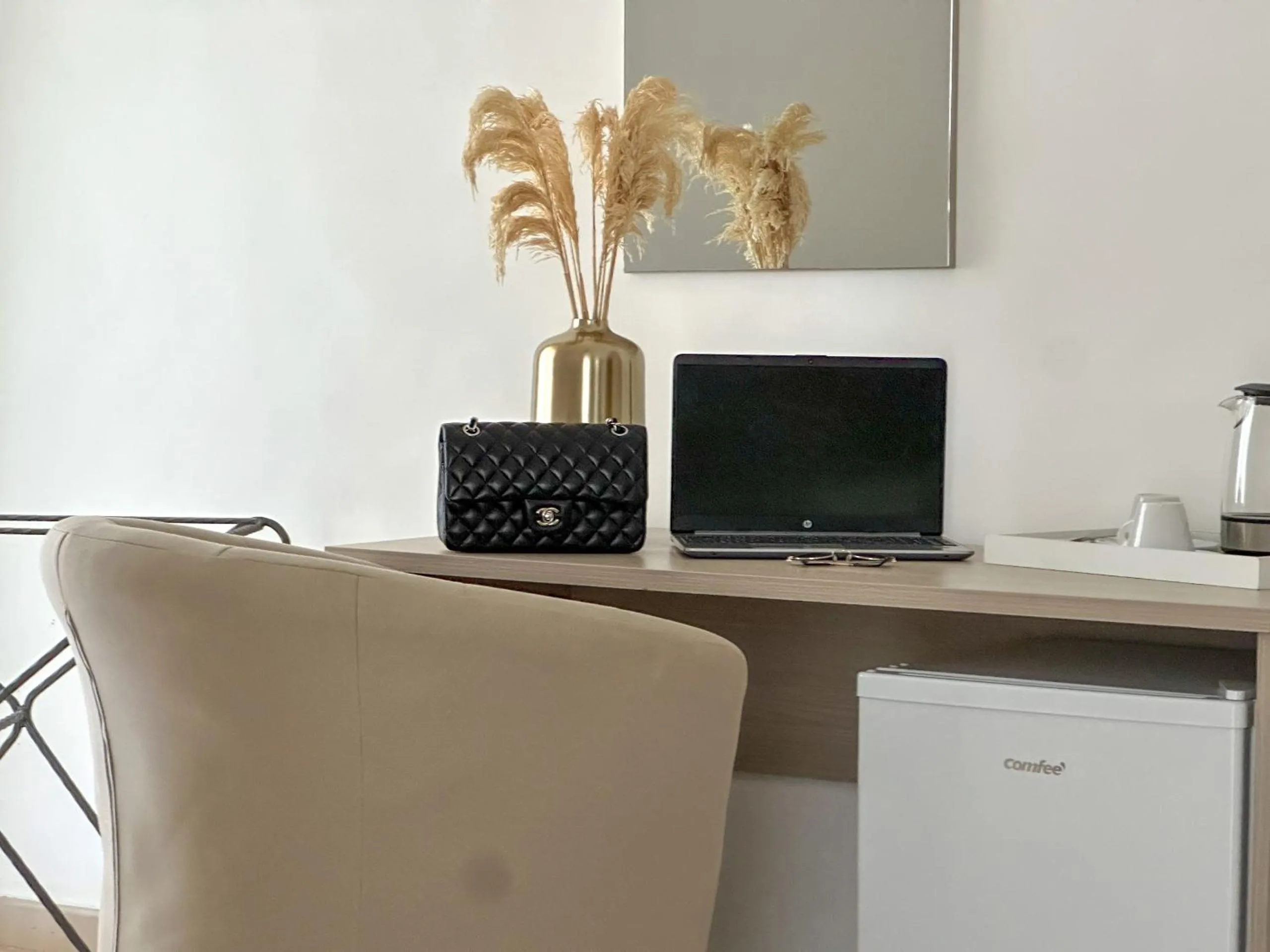 Flowers apartments & rooms