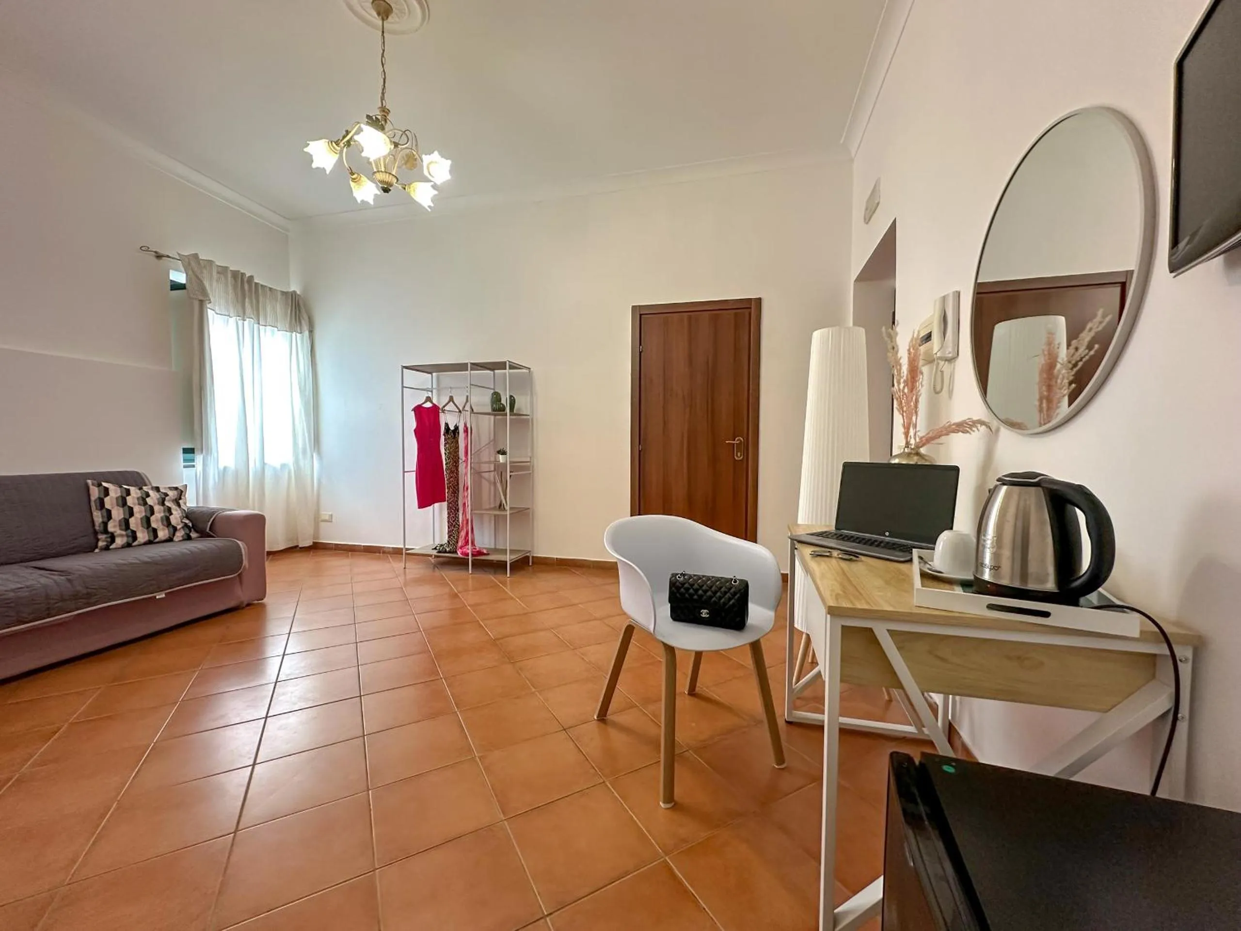 Flowers apartments & rooms