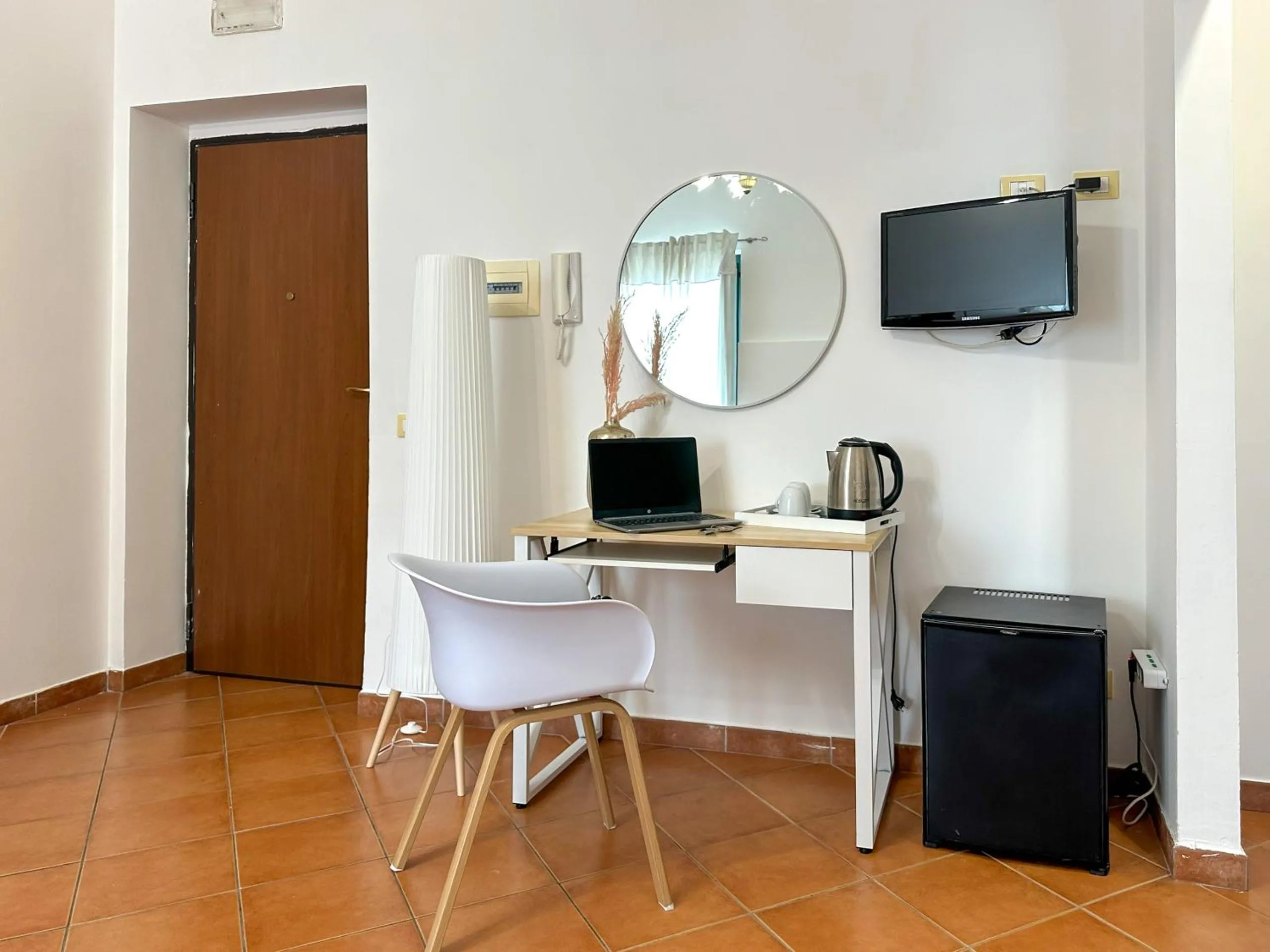 Flowers apartments & rooms