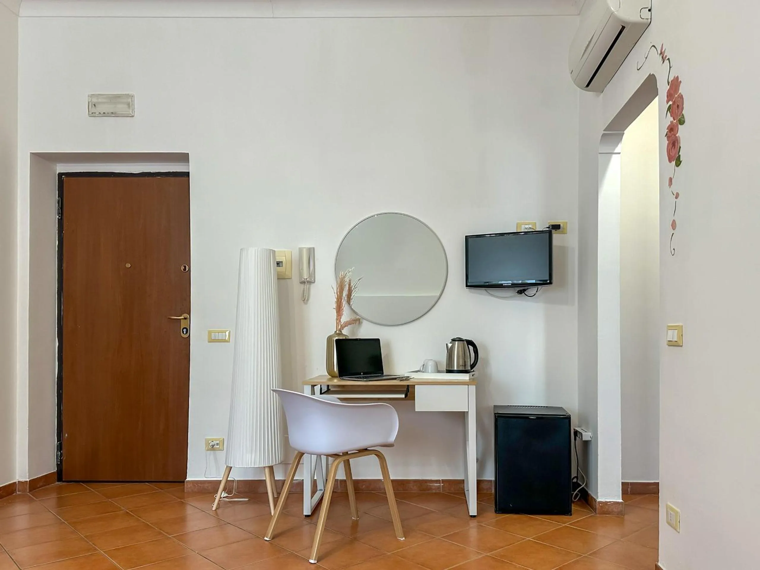 Flowers apartments & rooms