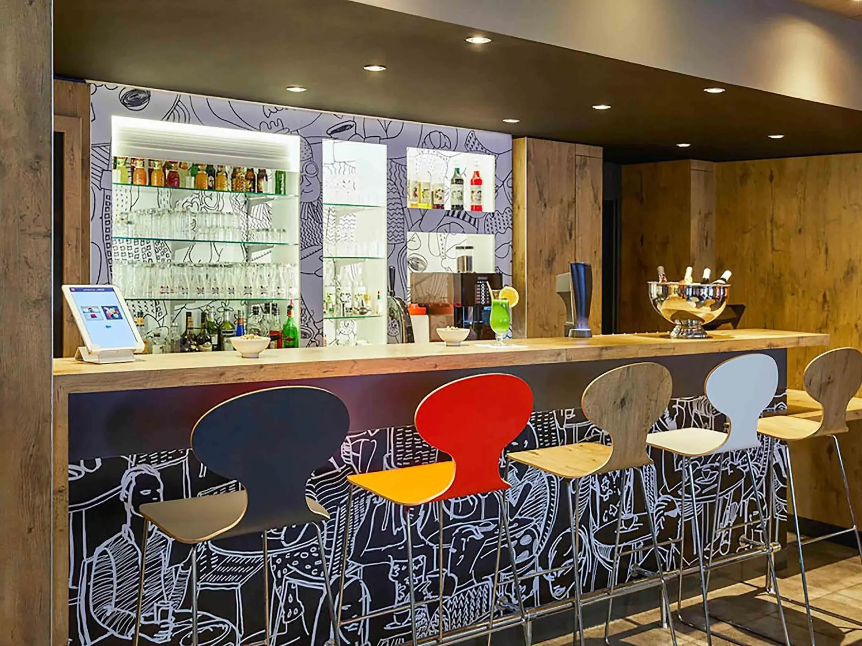 Lounge or bar in ibis Toulouse Centre Lounge or bar in ibis Toulouse Centre