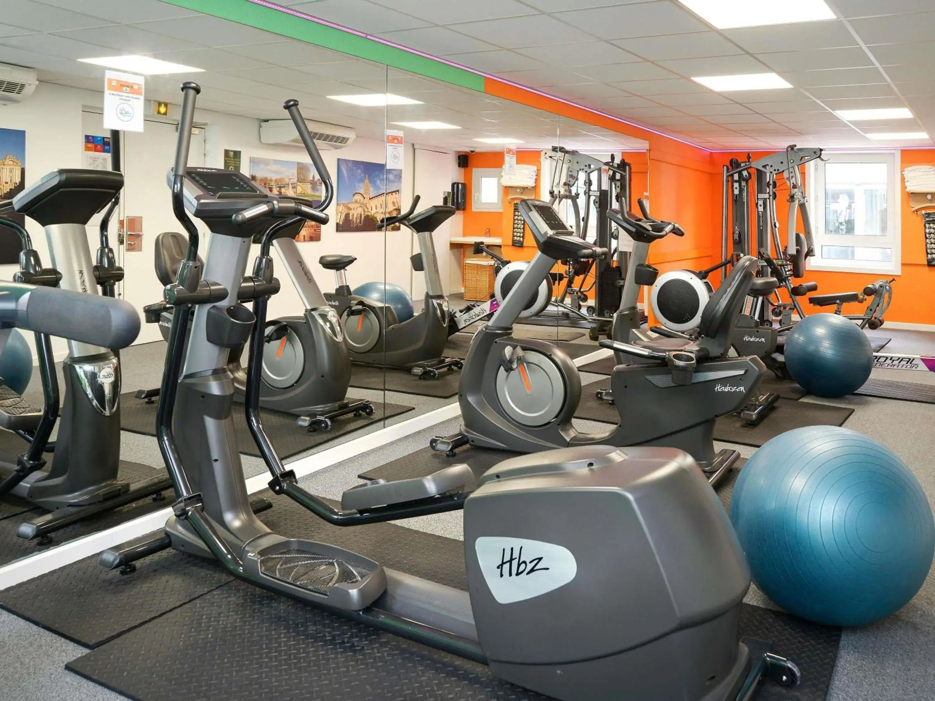 Property building in ibis Toulouse Centre Property building in ibis Toulouse Centre