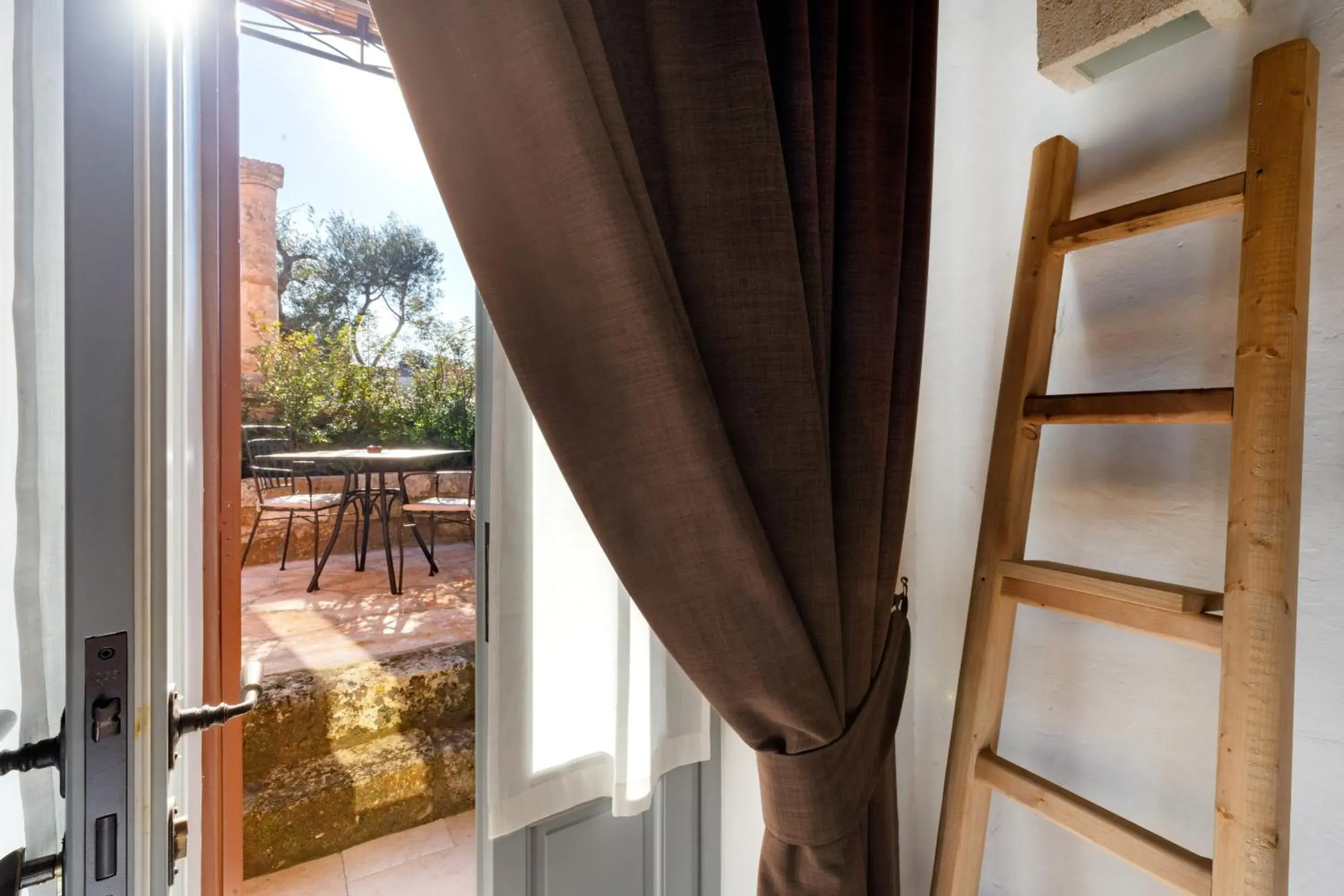 Superior Triple Room in Masseria Torre Rossa Superior Triple Room in Masseria Torre Rossa