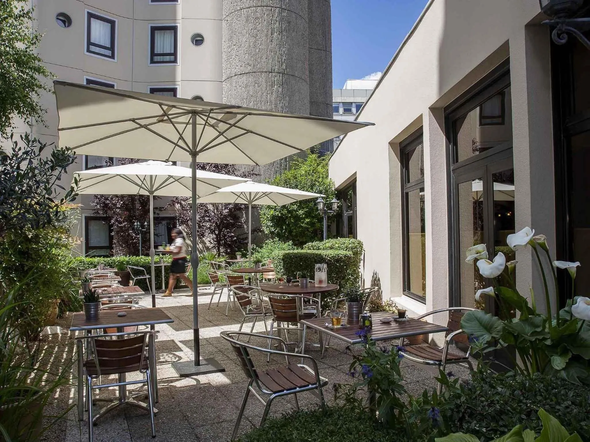 Lounge or bar in ibis Tours Centre Gare