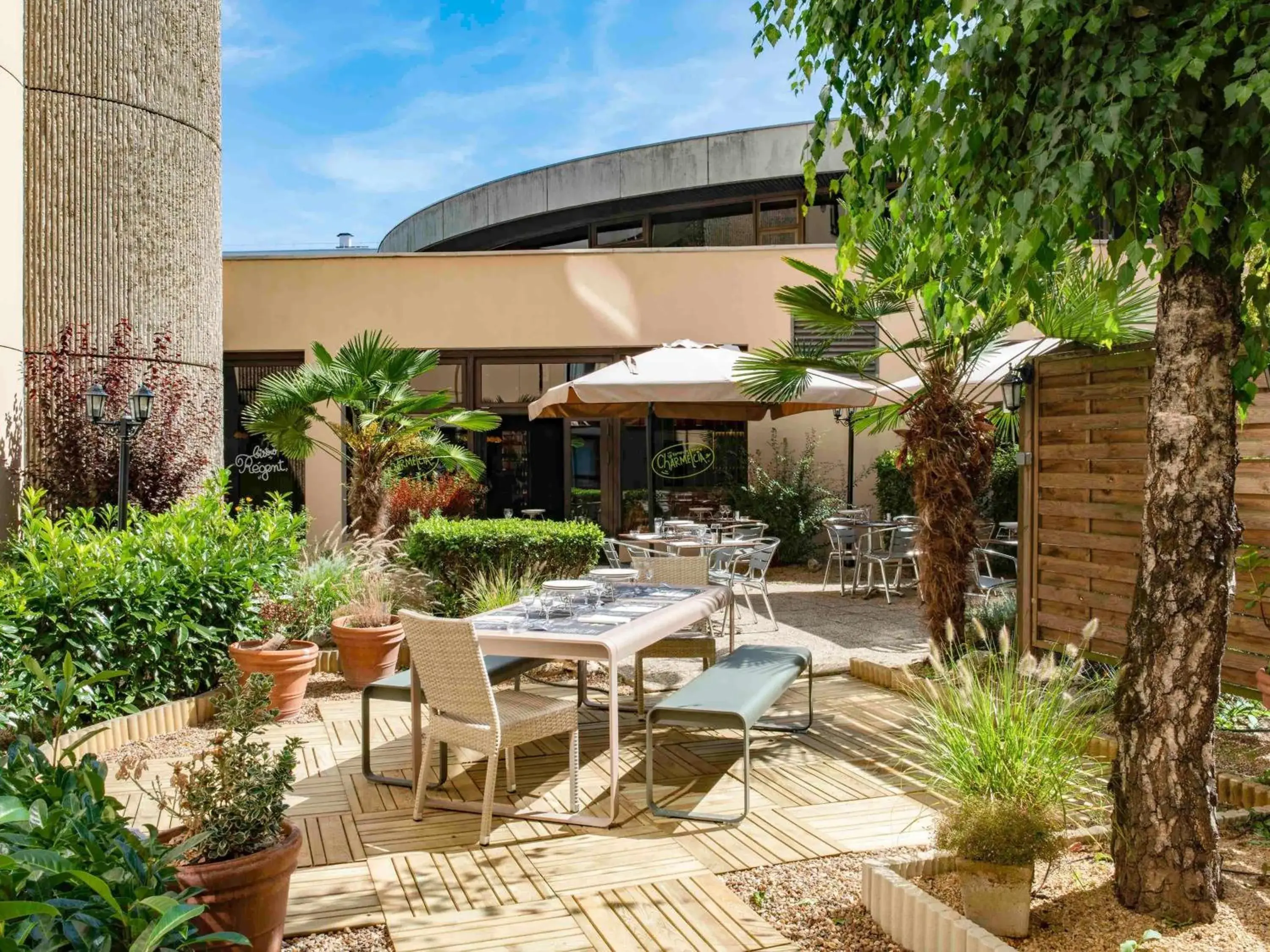 Property building in ibis Tours Centre Gare Property building in ibis Tours Centre Gare