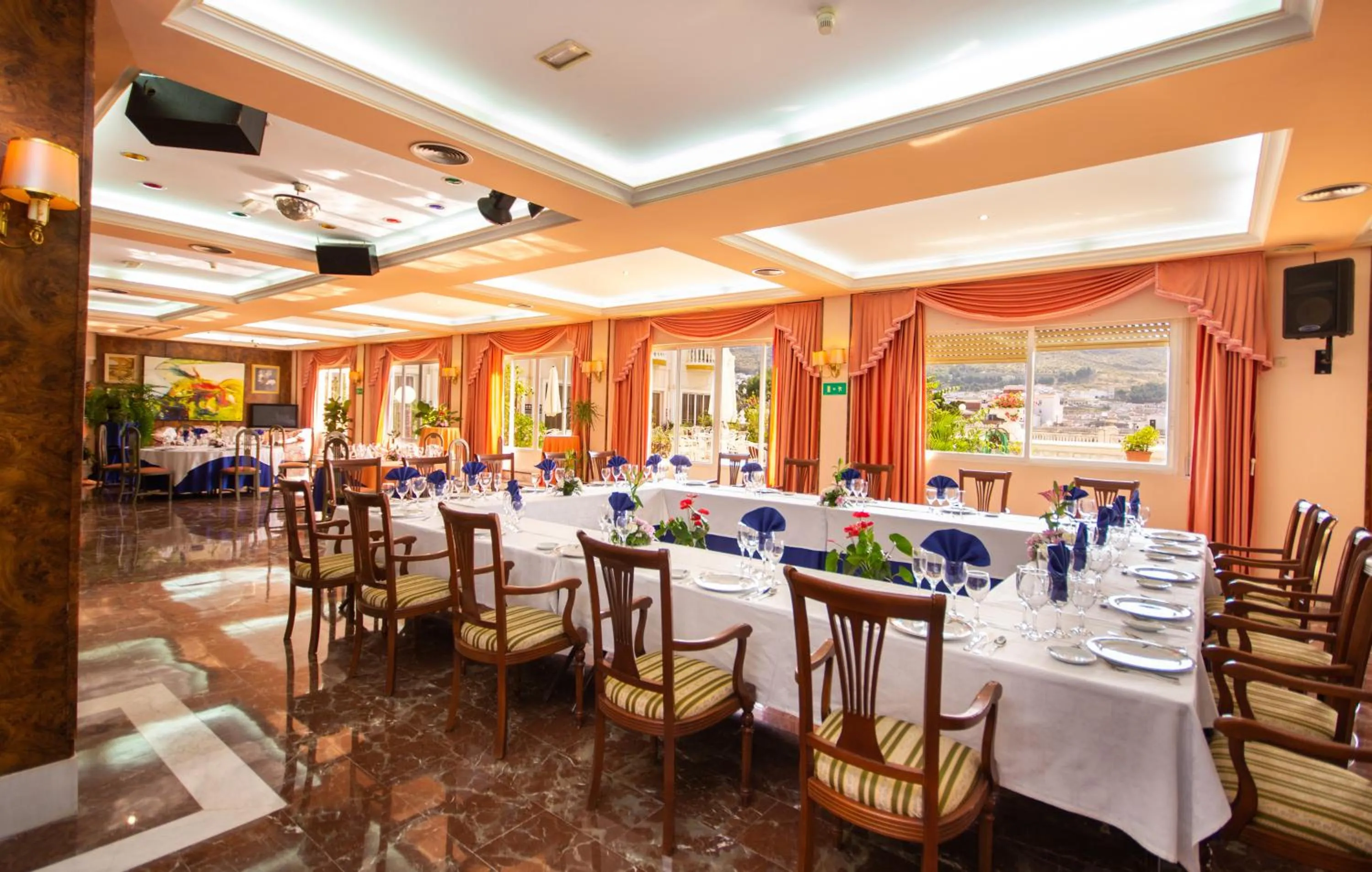 Restaurant/places to eat in Hotel Hidalgo