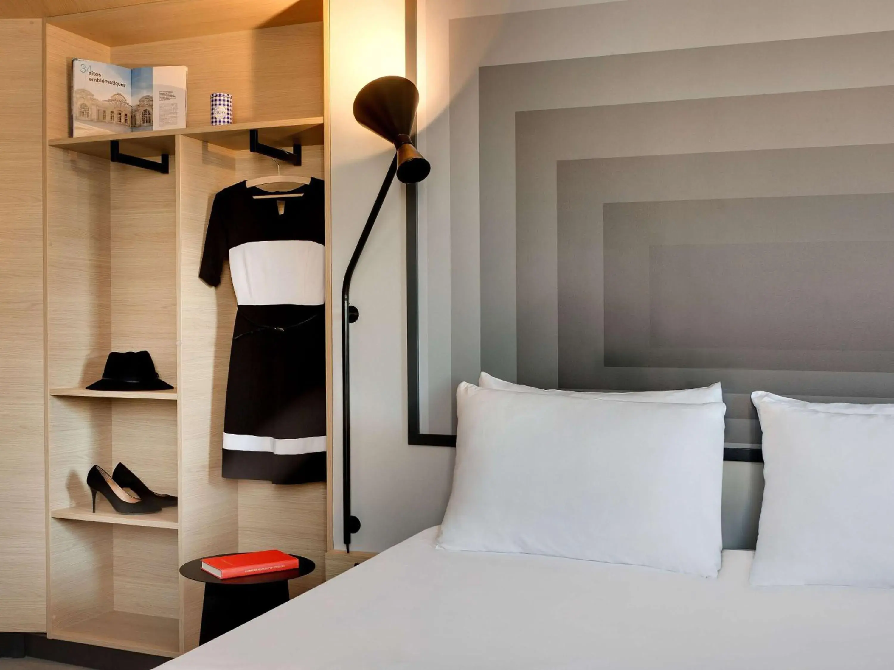 Bedroom, Bed in ibis Vichy Bedroom, Bed in ibis Vichy
