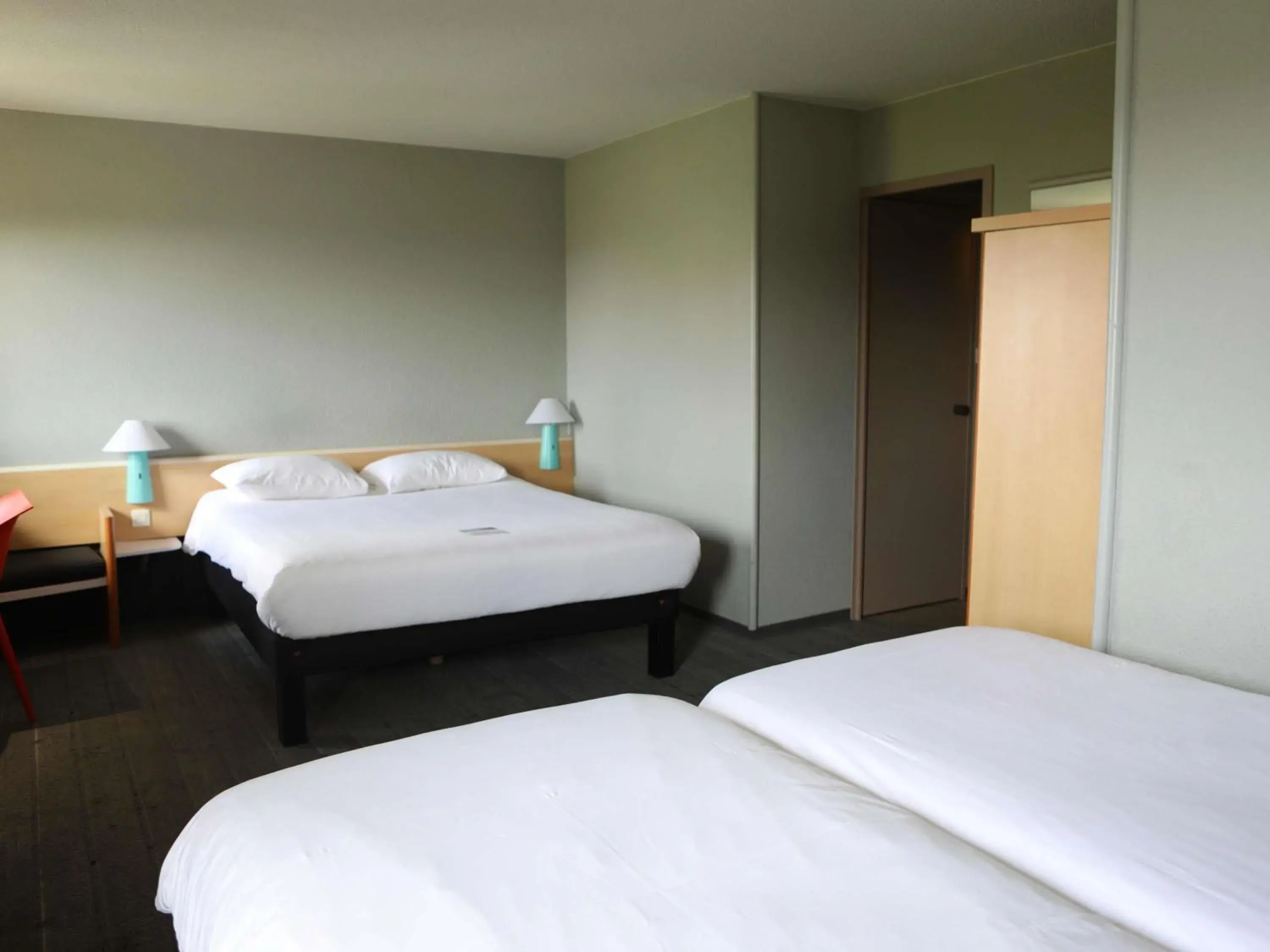 Bedroom, Bed in ibis Aubenas Bedroom, Bed in ibis Aubenas