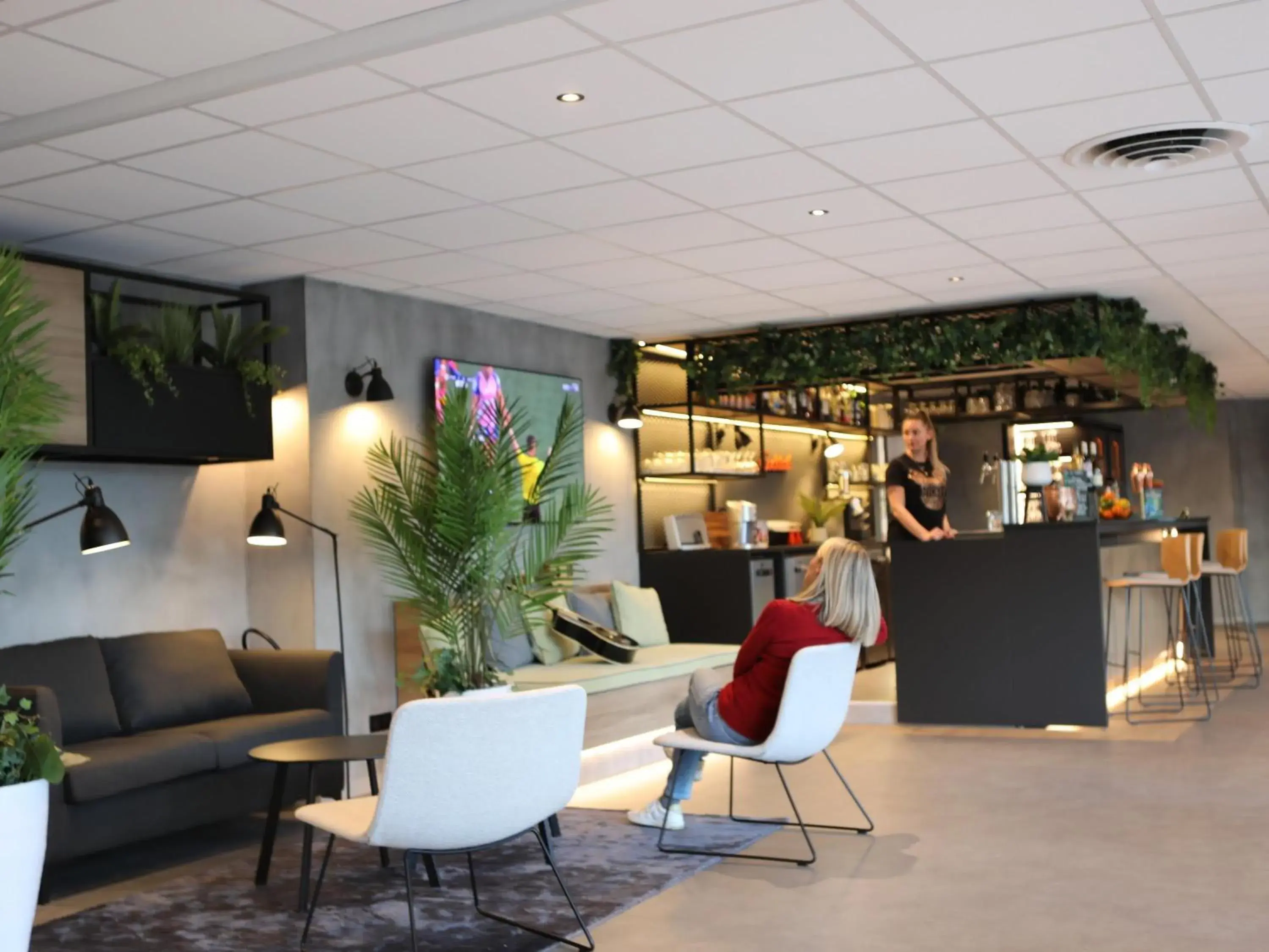 Restaurant/places to eat in ibis Aubenas Restaurant/places to eat in ibis Aubenas