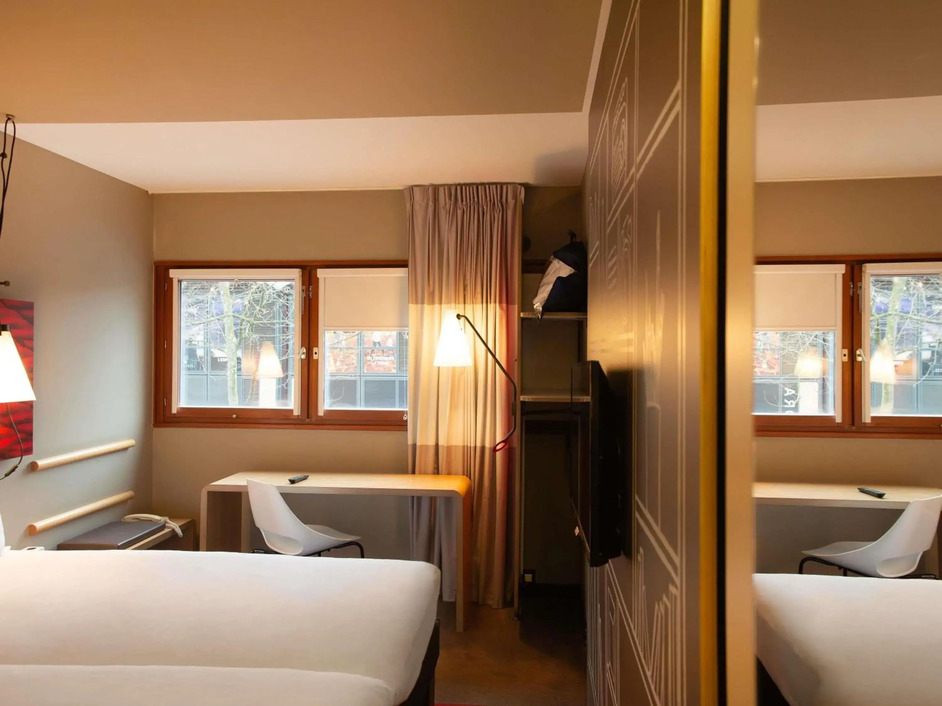 Bedroom, Bed in ibis Paris Bercy Village Bedroom, Bed in ibis Paris Bercy Village