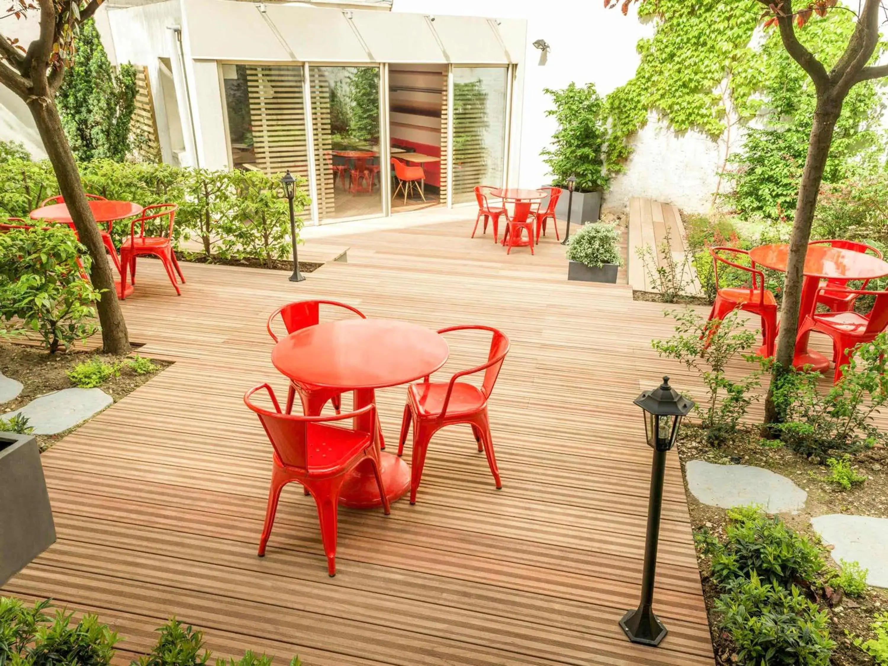 Property building in ibis Paris Gare du Nord La Fayette Property building in ibis Paris Gare du Nord La Fayette