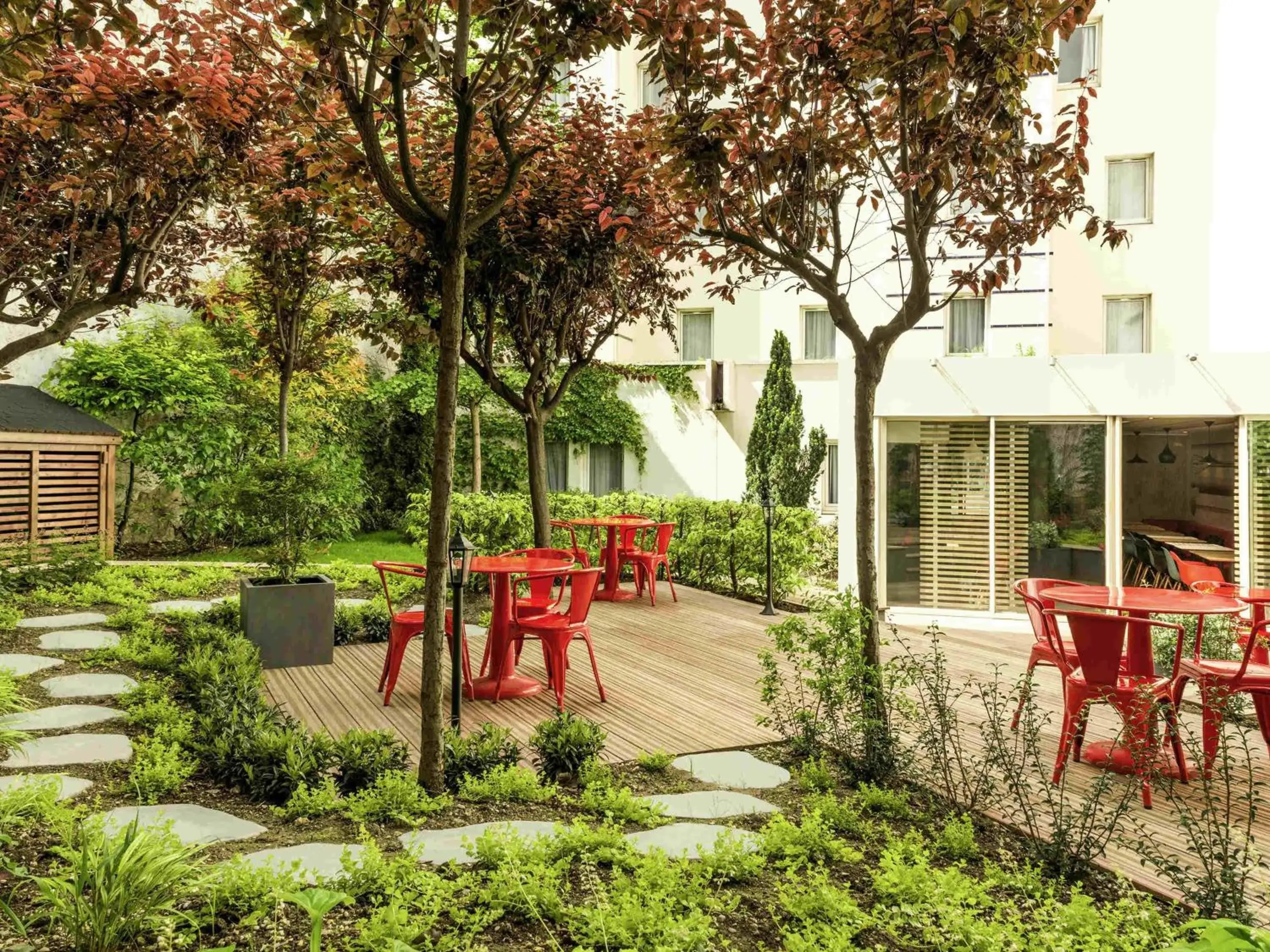 Property building in ibis Paris Gare du Nord La Fayette Property building in ibis Paris Gare du Nord La Fayette