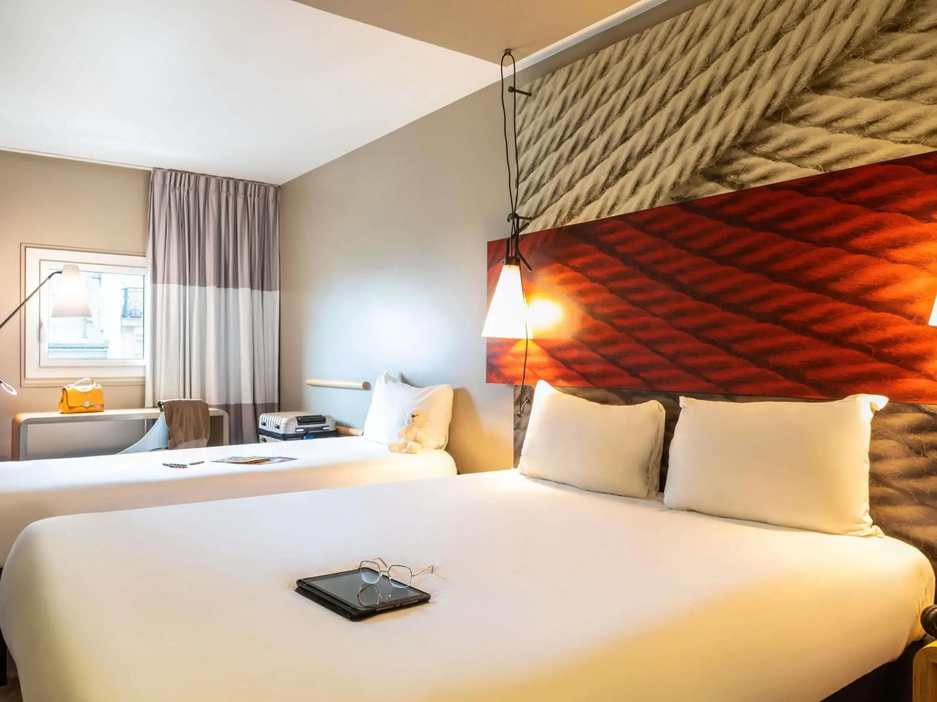 Bedroom, Bed in ibis Paris Gare du Nord La Fayette Bedroom, Bed in ibis Paris Gare du Nord La Fayette