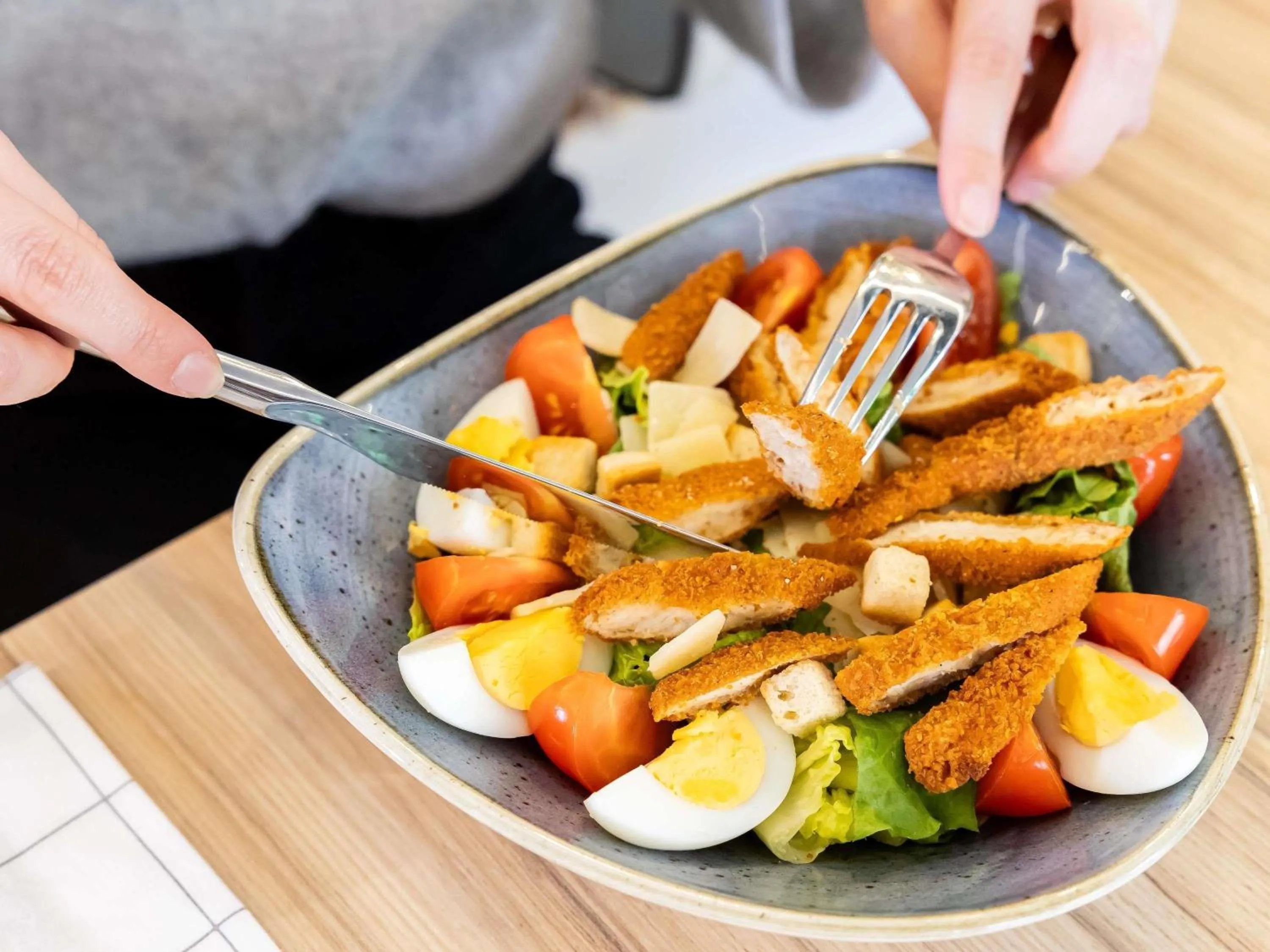 Restaurant/places to eat in ibis Bordeaux Centre Meriadeck