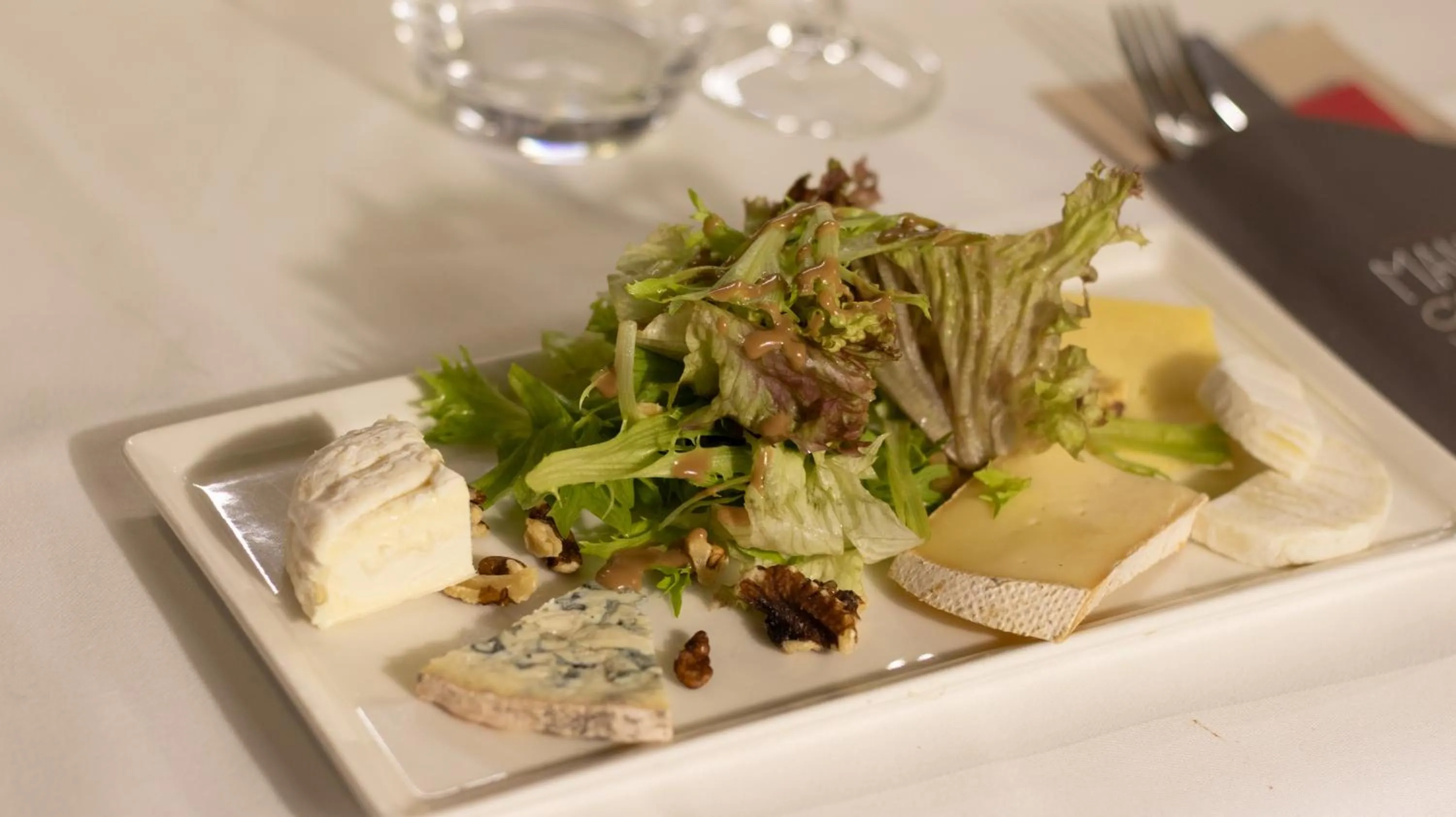 Restaurant/places to eat in ibis Le Puy-en-Velay Centre