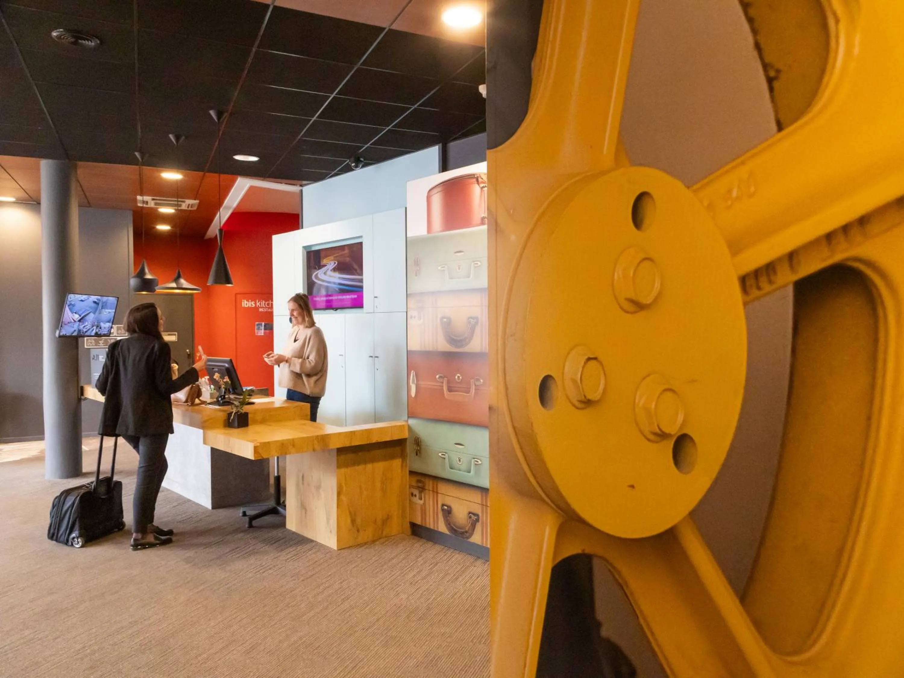 Lobby or reception in ibis Le Puy-en-Velay Centre