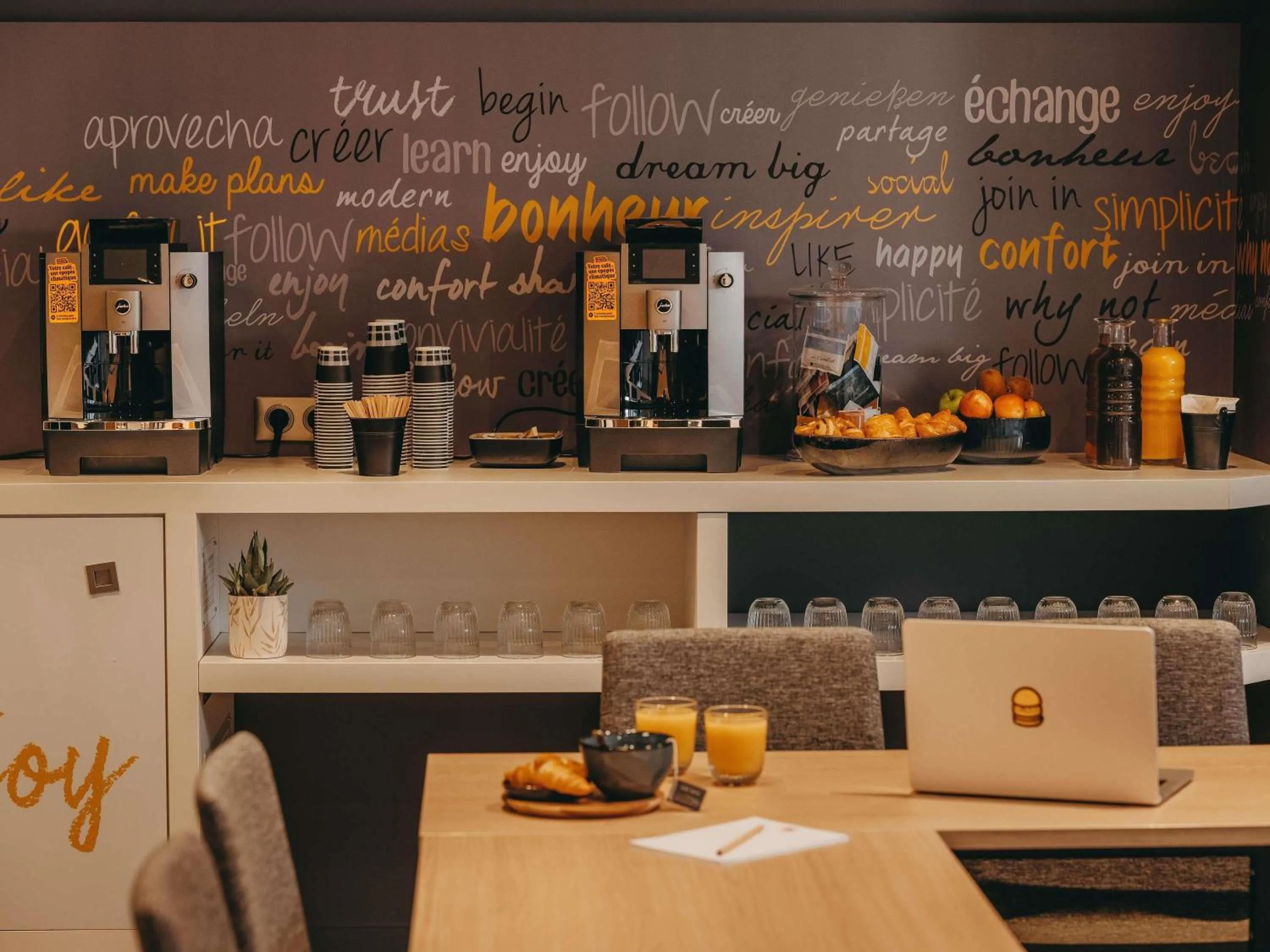 Meeting/conference room in ibis Paris Bastille Opera