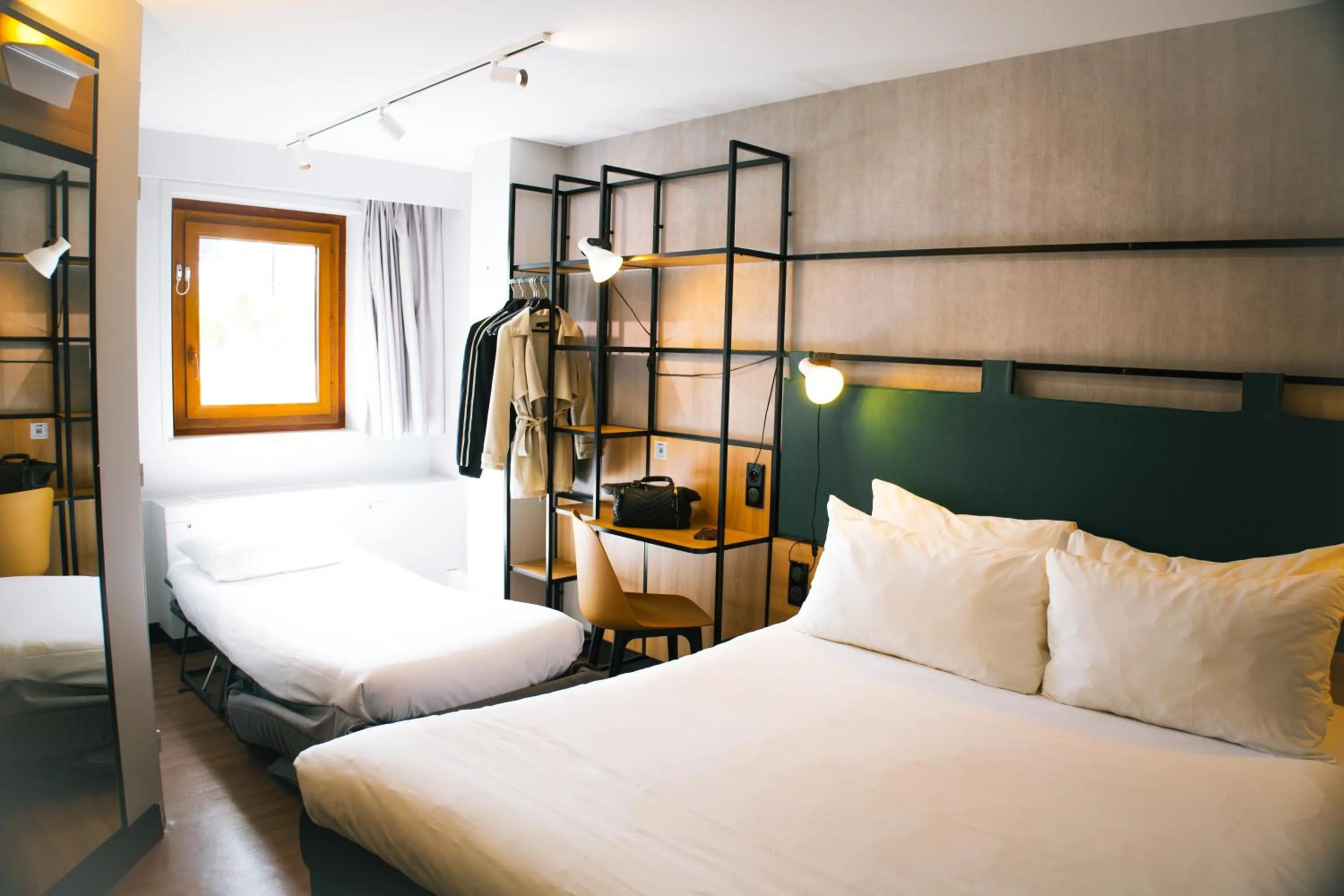 Photo of the whole room, Bed in ibis Paris Bastille Opera